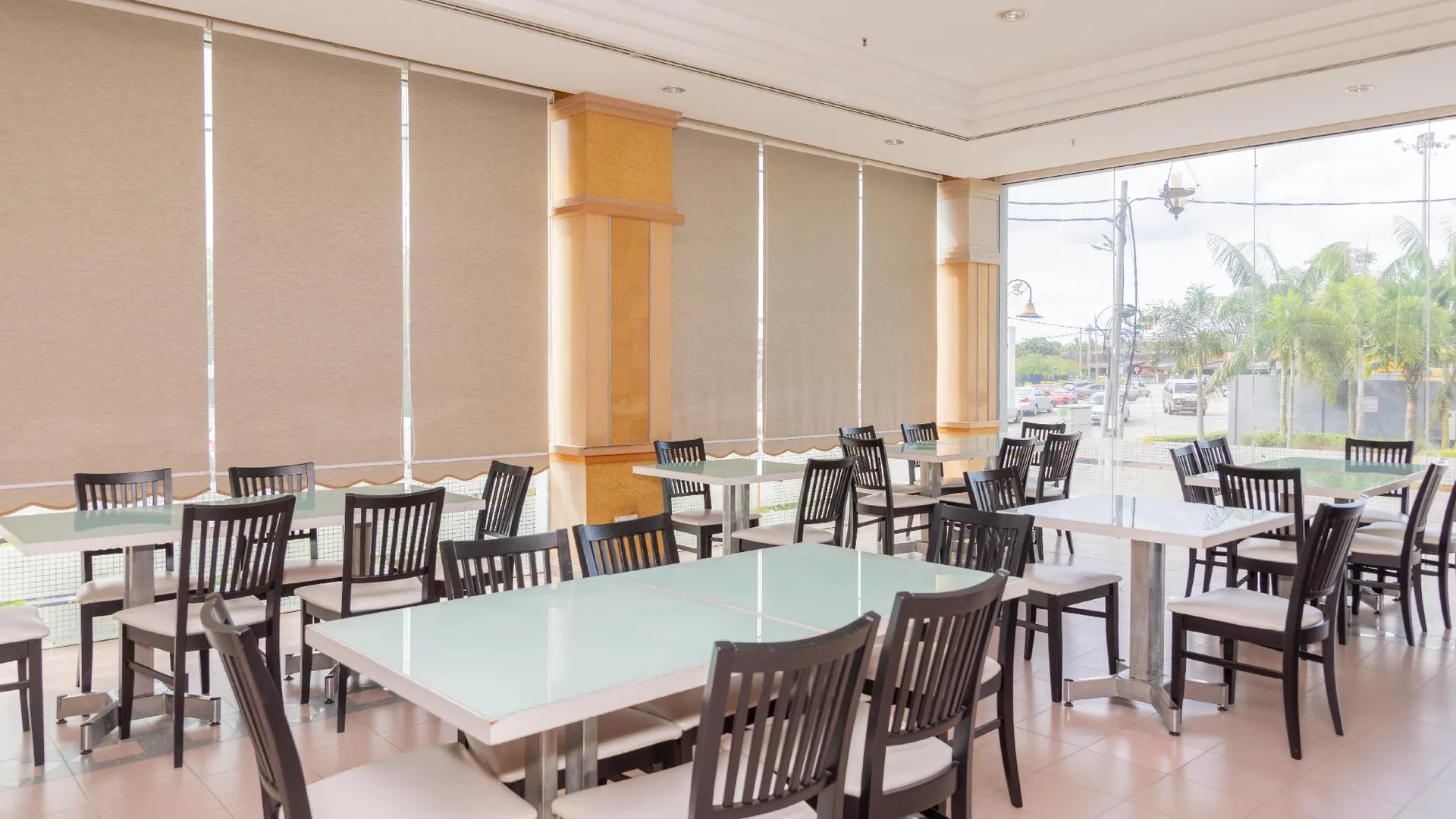 바투 파핫 펠리칸 호텔 3성급 호텔 수영장