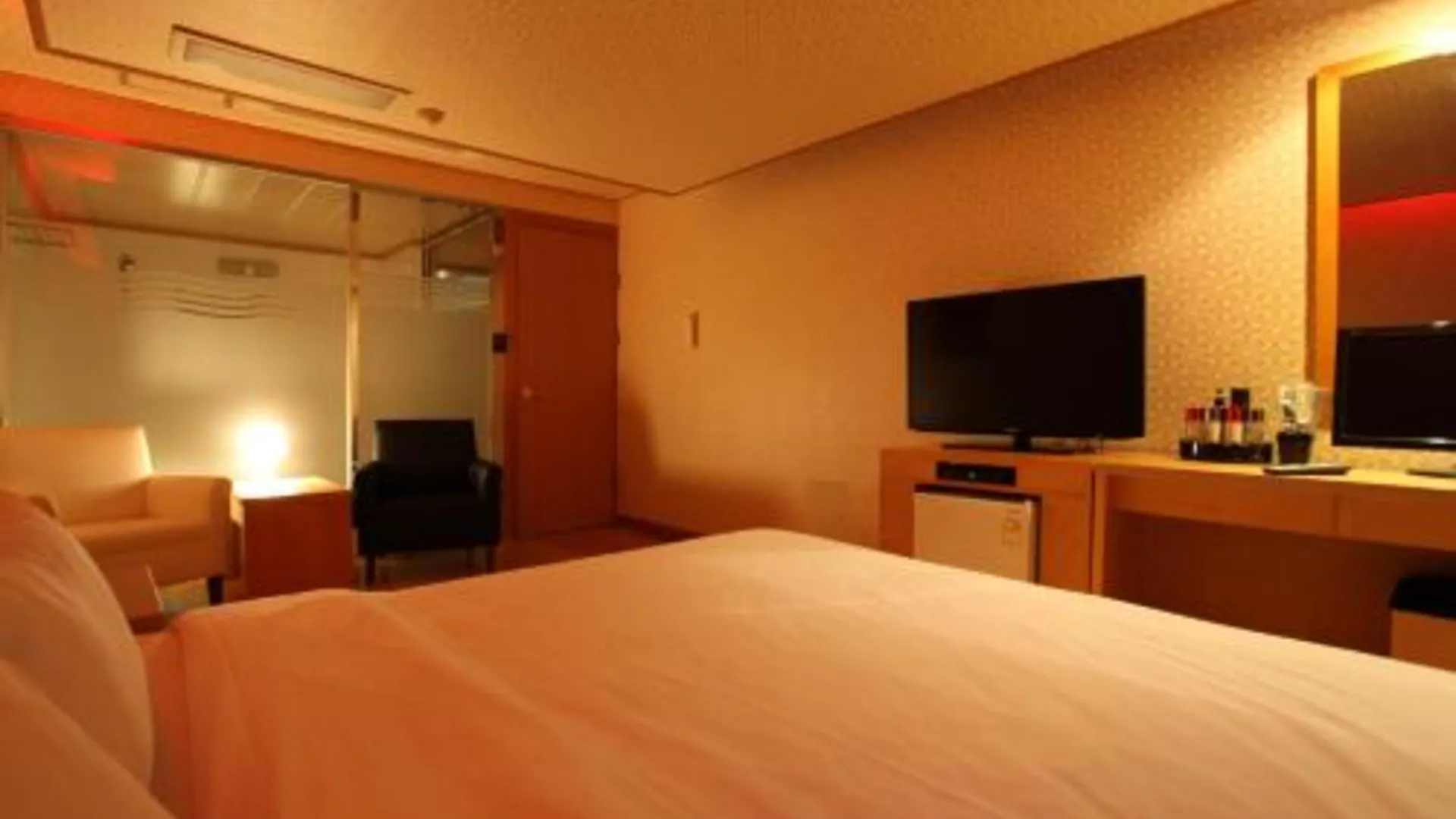 서울 프린스 호텔 2성급 호텔 스위트룸