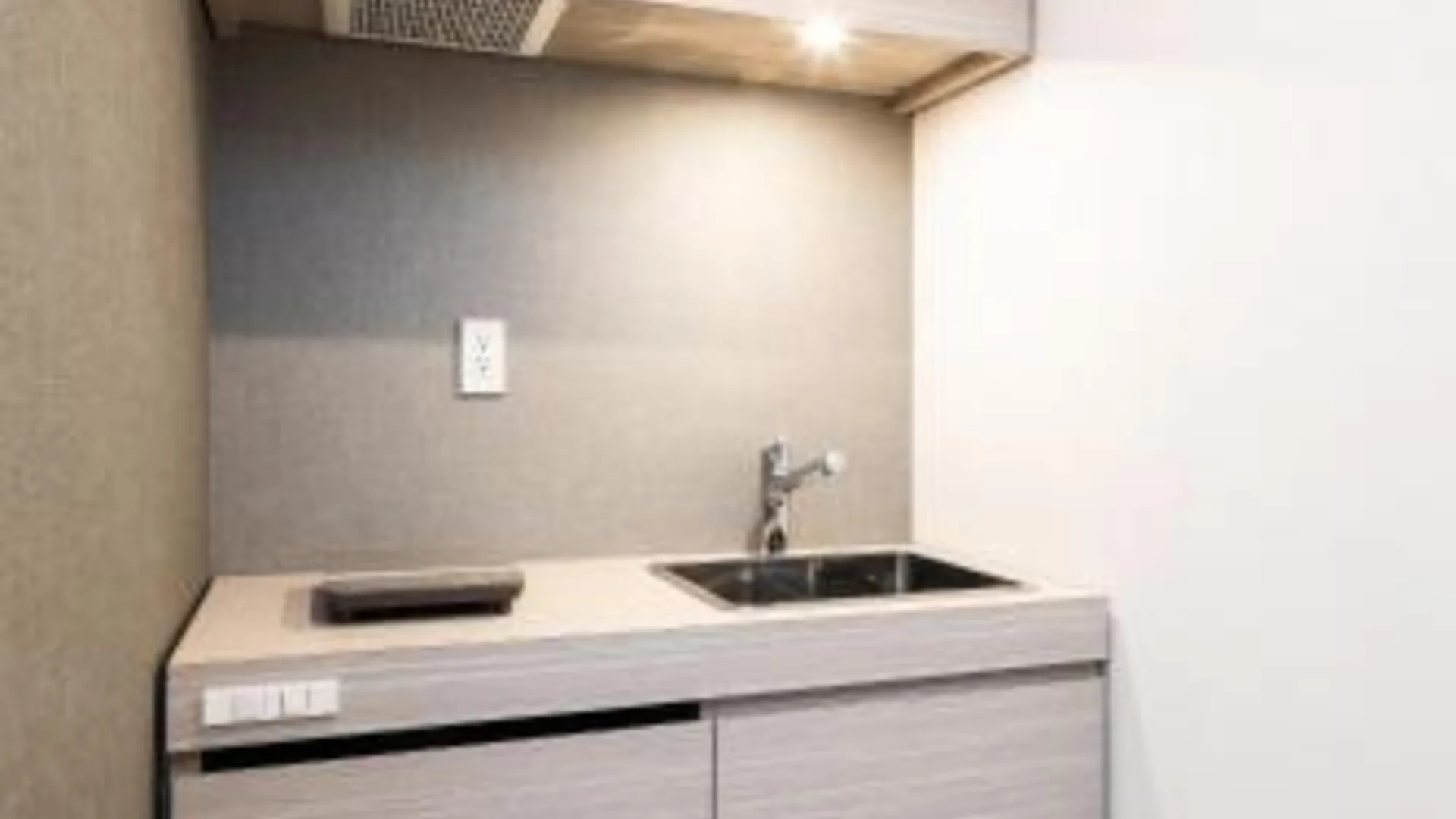 오사카 ROTA105 3성급 호텔 수영장