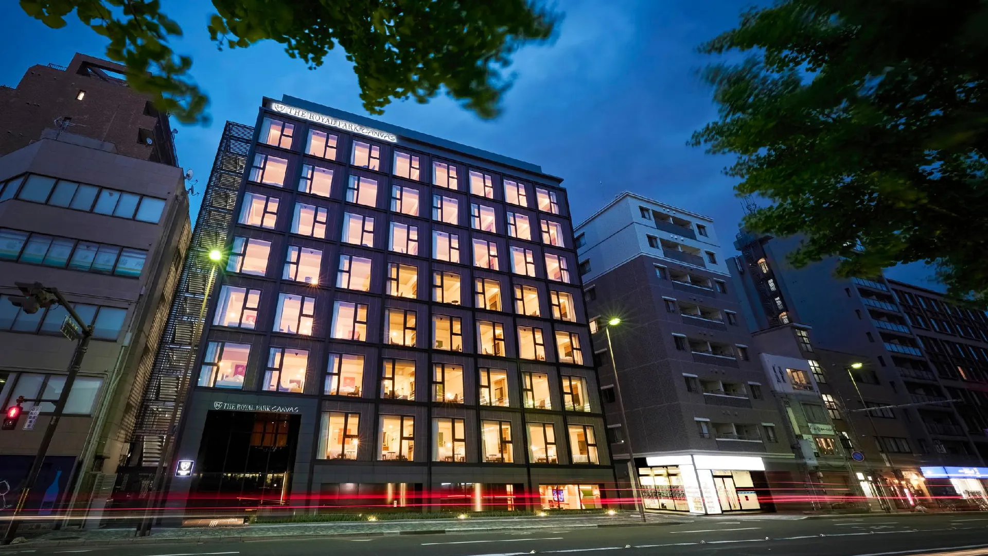 교토 더 로얄 파크 캔버스 교토 니조 3성급 호텔 수영장