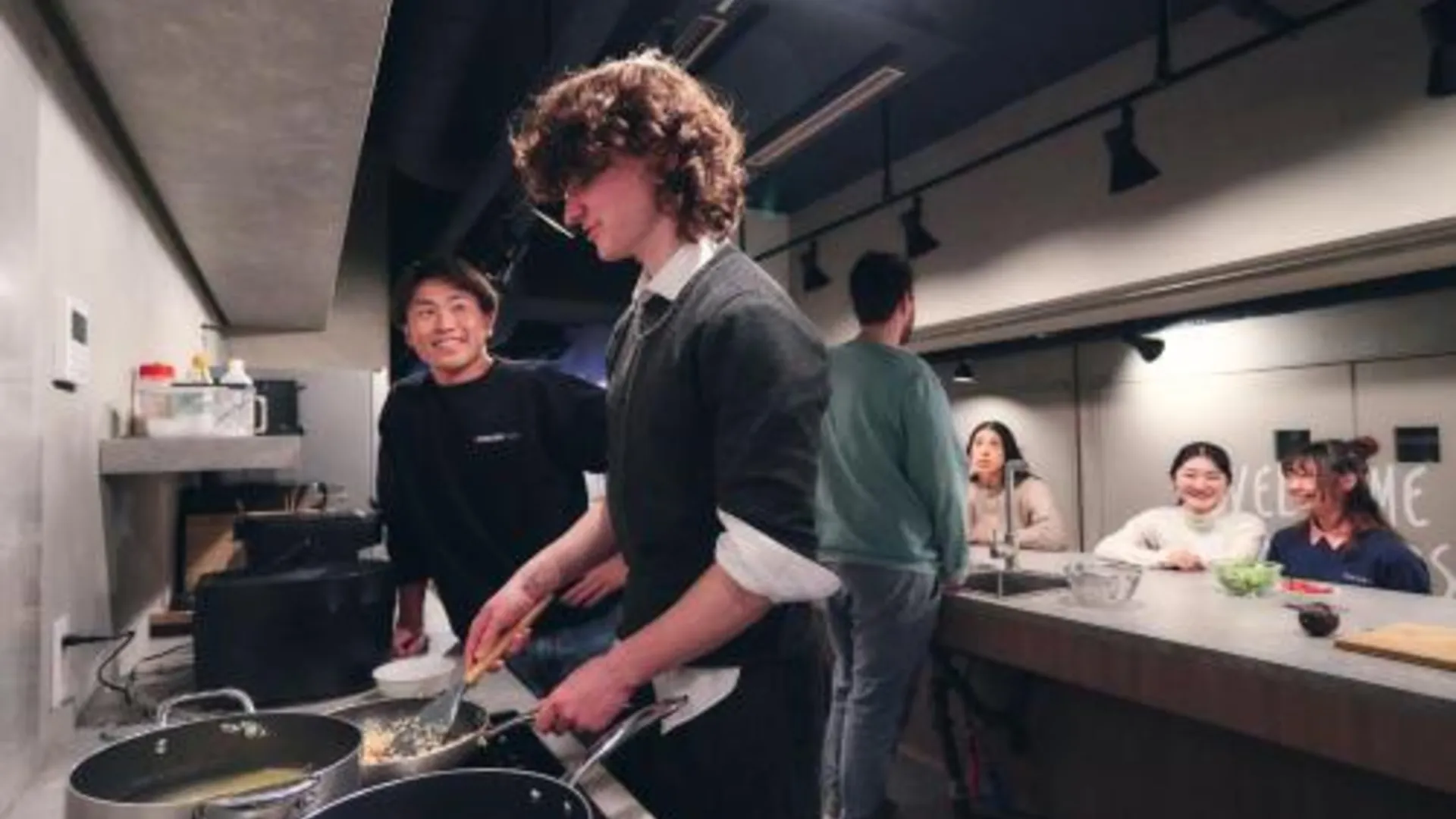 오사카 앤 호스텔 신사이바시 이스트 2성급 호텔 레스토랑