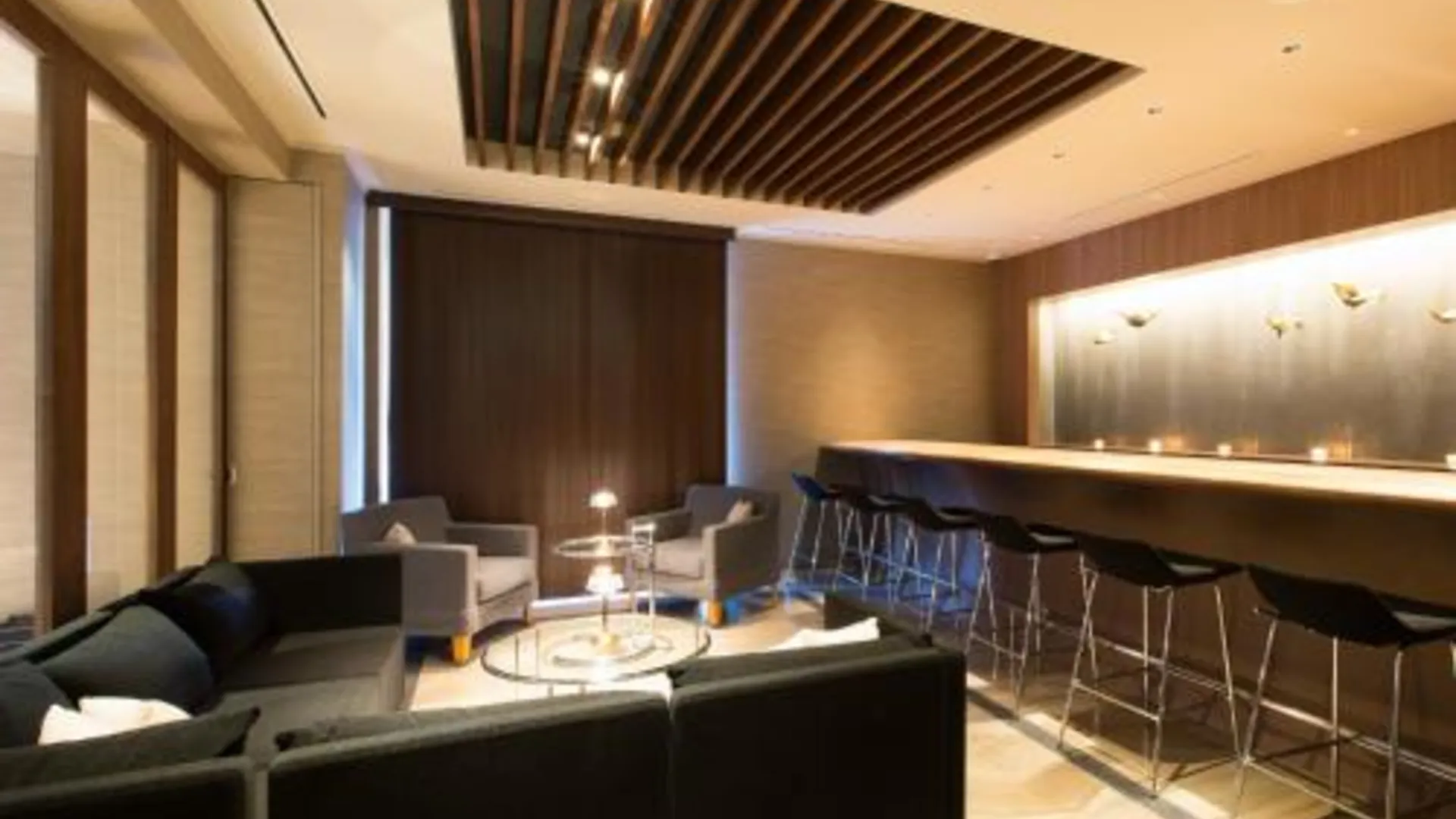 오사카 호텔 시키 우츠보 파크 4성급 호텔 외관