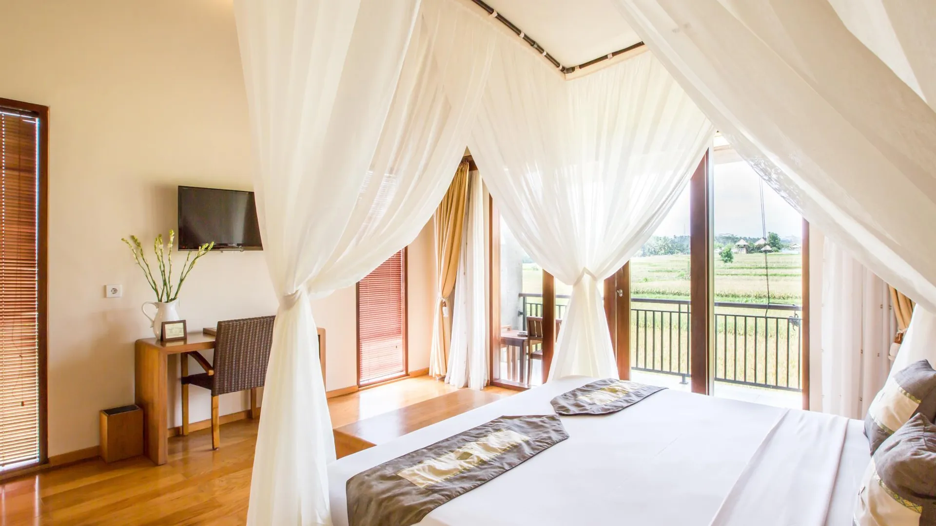 발리 마니 우붓 빌리지 3성급 호텔 스위트룸