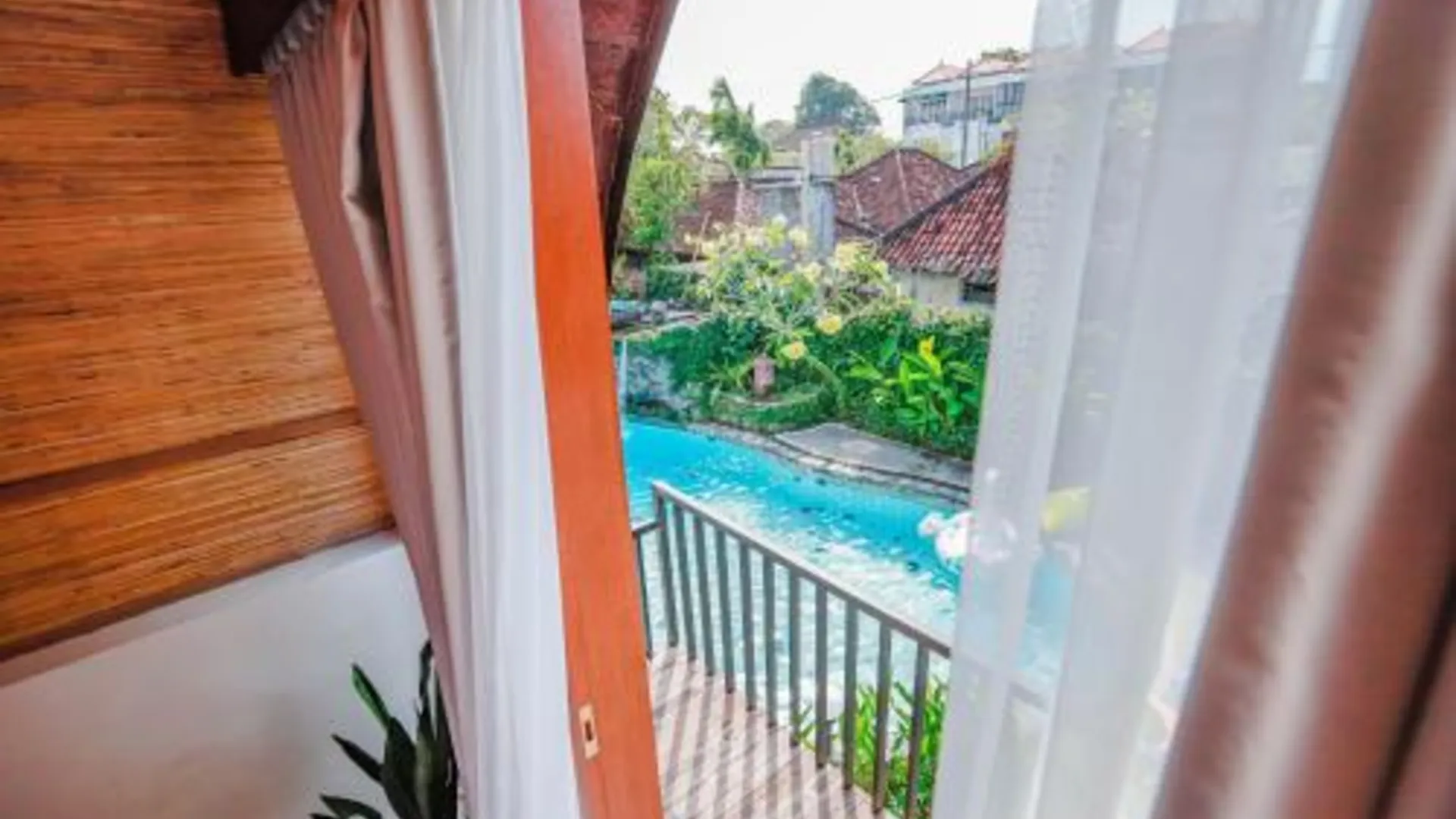 발리 네오 빈탕 방갈로 4성급 게스트하우스 외관