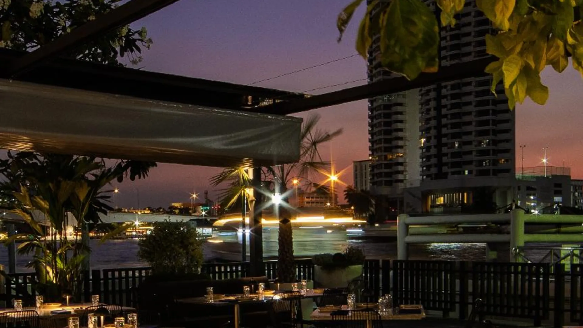 방콕 더 스탠다드X 방콕 프라 아르팃 4성급 호텔 로비