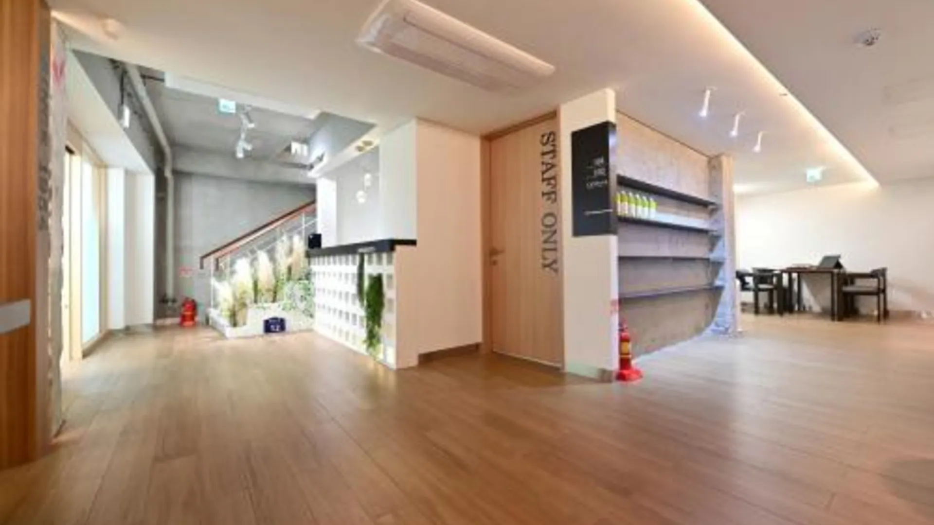 서울 Seoul DDJ STAY 대동장 2성급 호텔 수영장