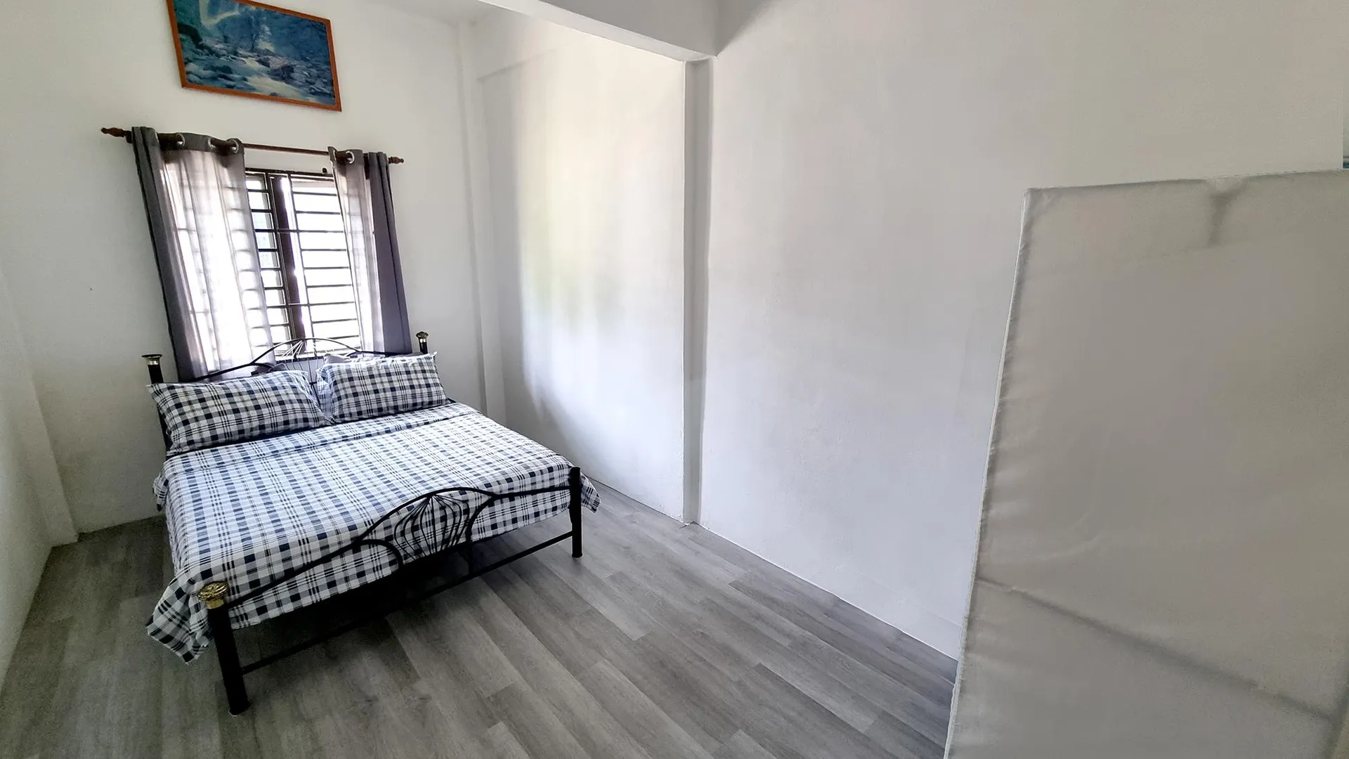 타나 메라 타나 메라의 프라이빗 하우스 (m², 침실 3개, 프라이빗 욕실 2개) 2성급 게스트하우스 스위트룸