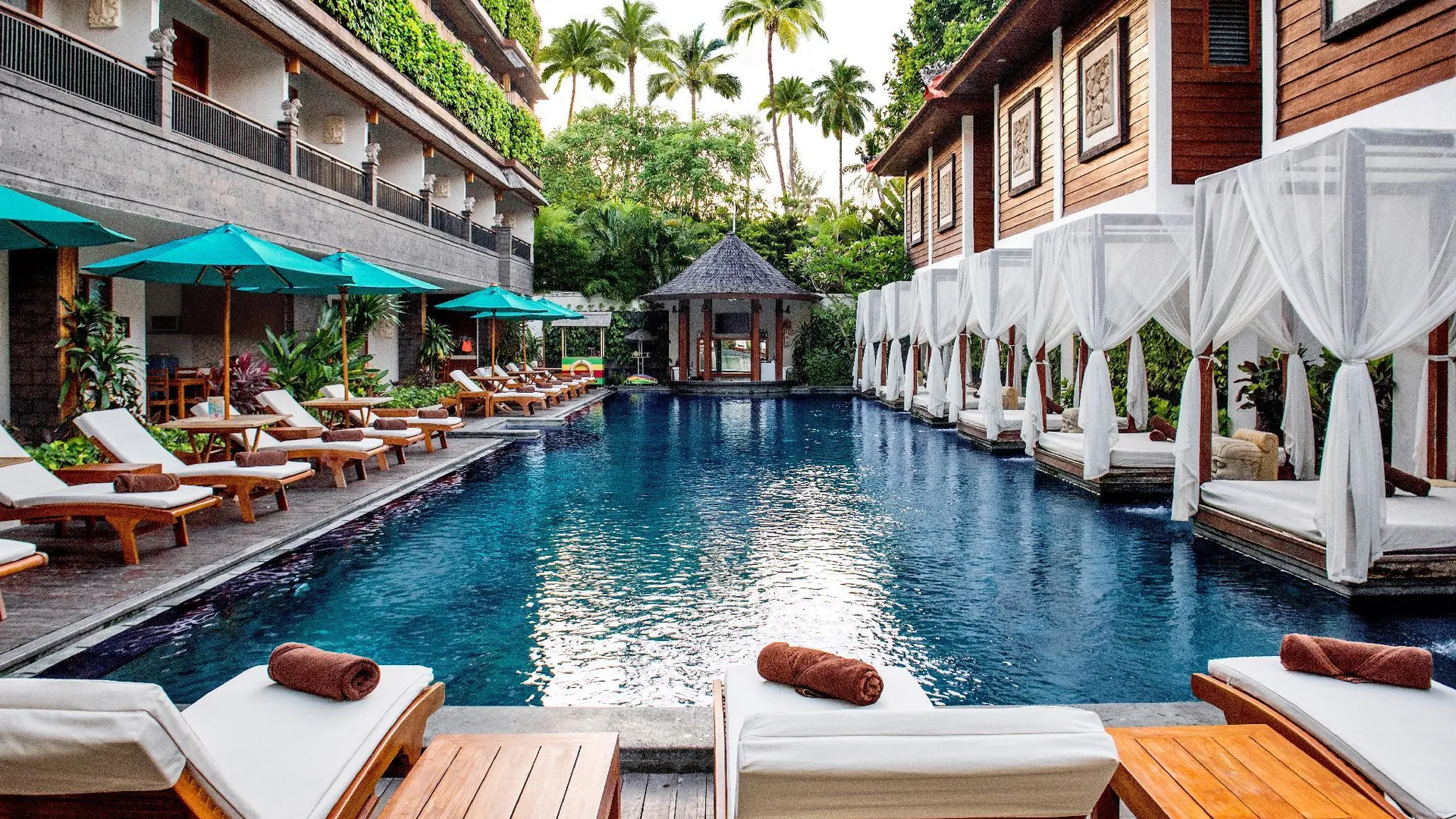 발리 아스타기나 리조트 빌라 앤 스파 4성급 호텔 객실