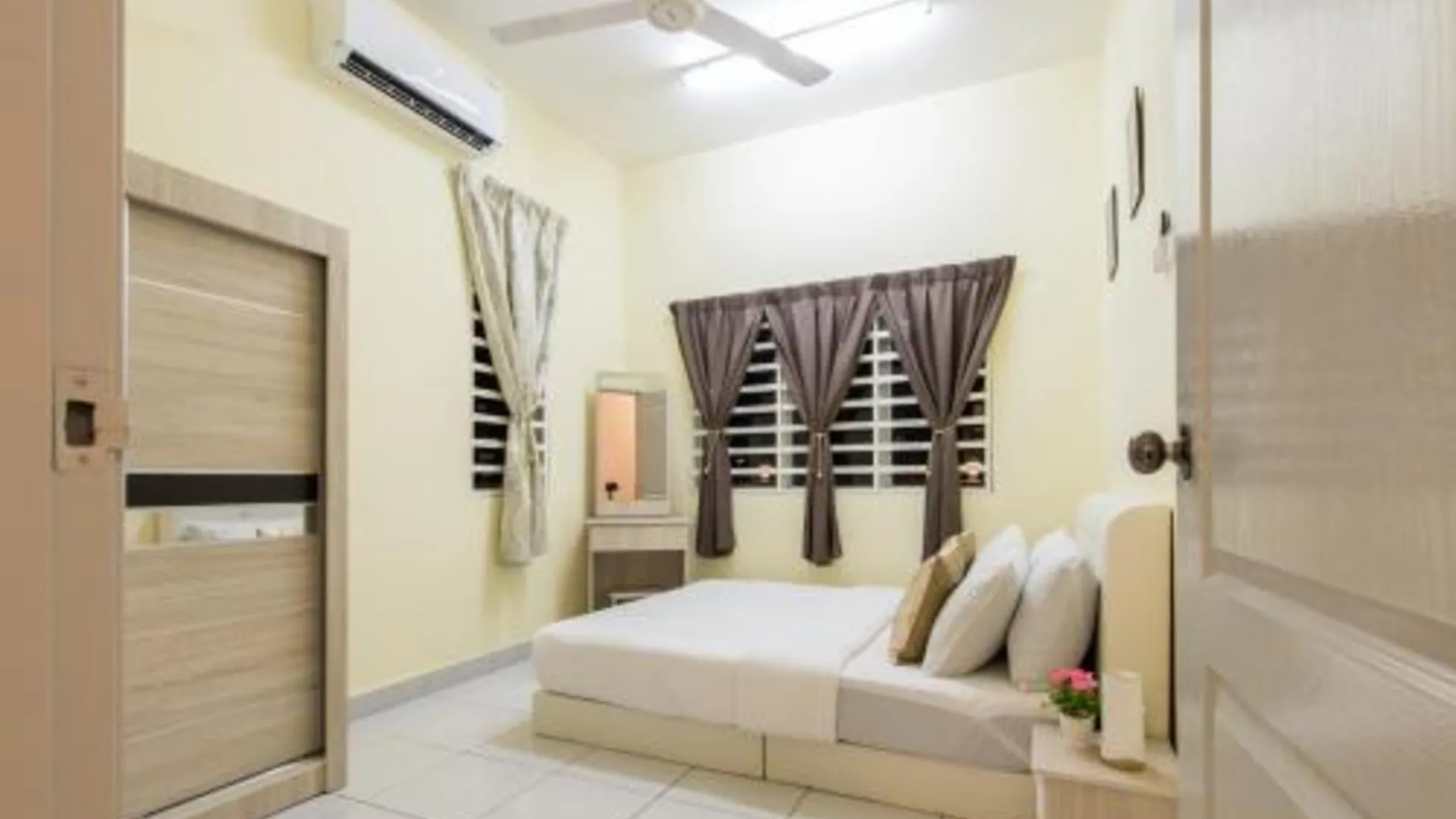 라하트 푸싱의 프라이빗 하우스 (1800m², 침실 3개, 프라이빗 욕실 2개) 3성급 게스트하우스 부대시설