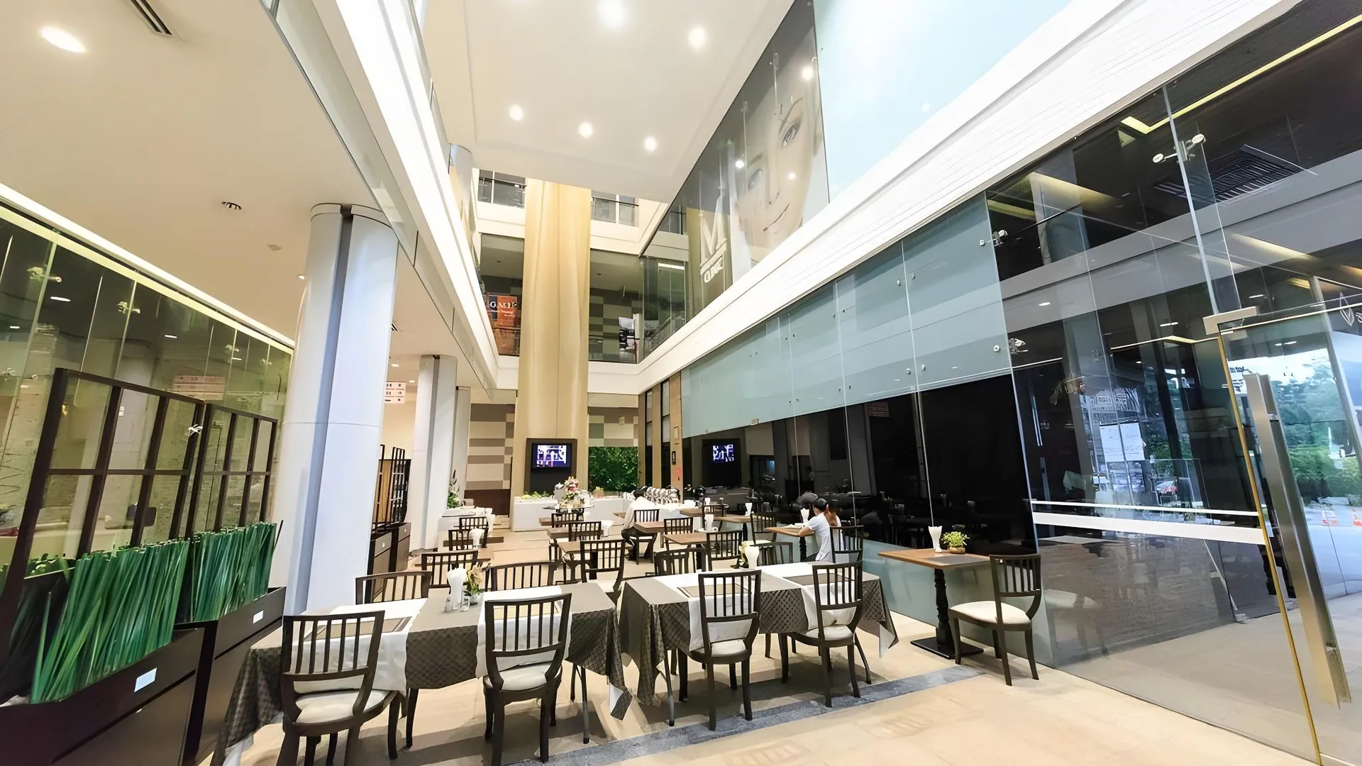 방콕 시빅 호라이즌 호텔 앤 레지던스 3성급 호텔 레스토랑