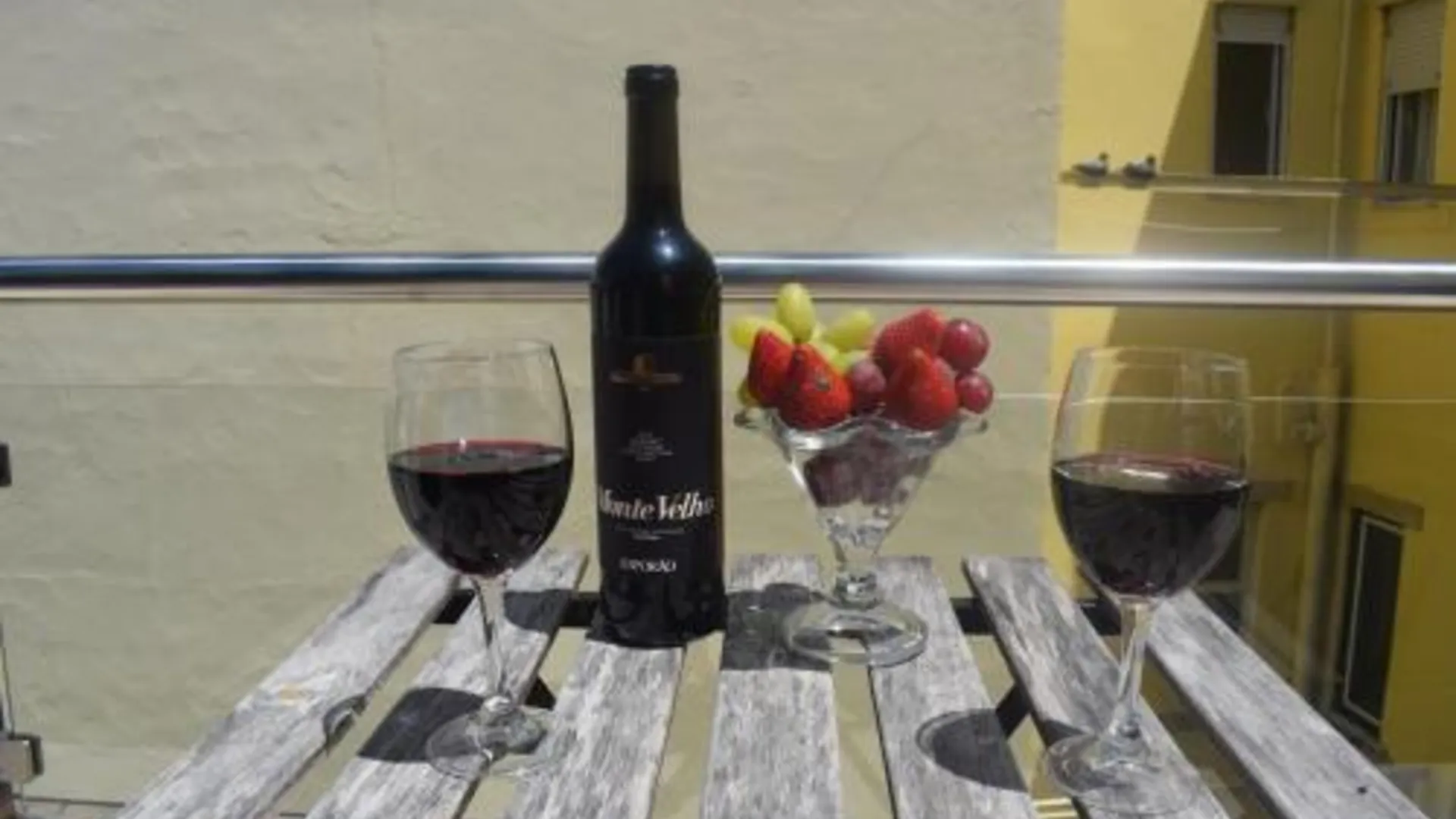 리스본 우니베르소 로만티코 3성급 호텔 수영장