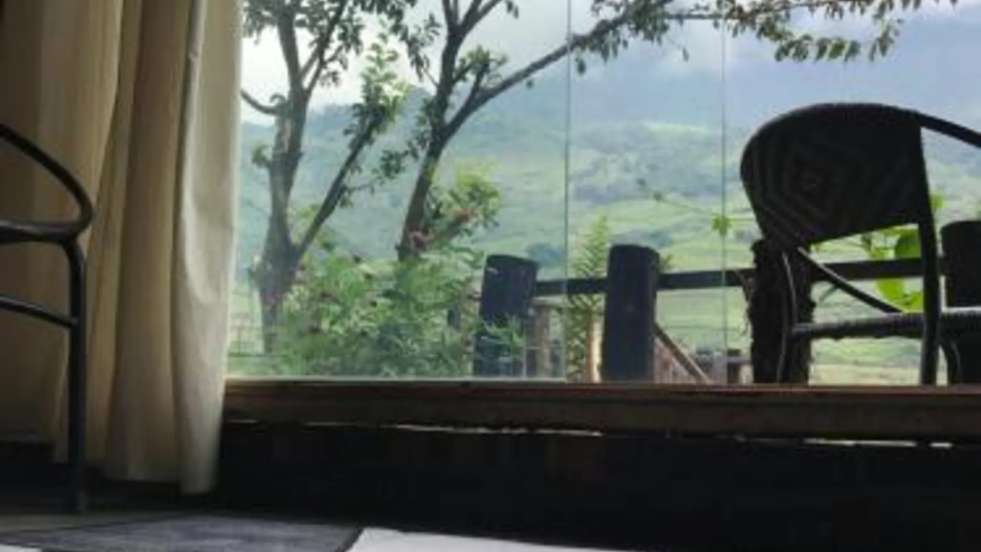 사파 Cơmlam Eco House 2성급 호텔 레스토랑