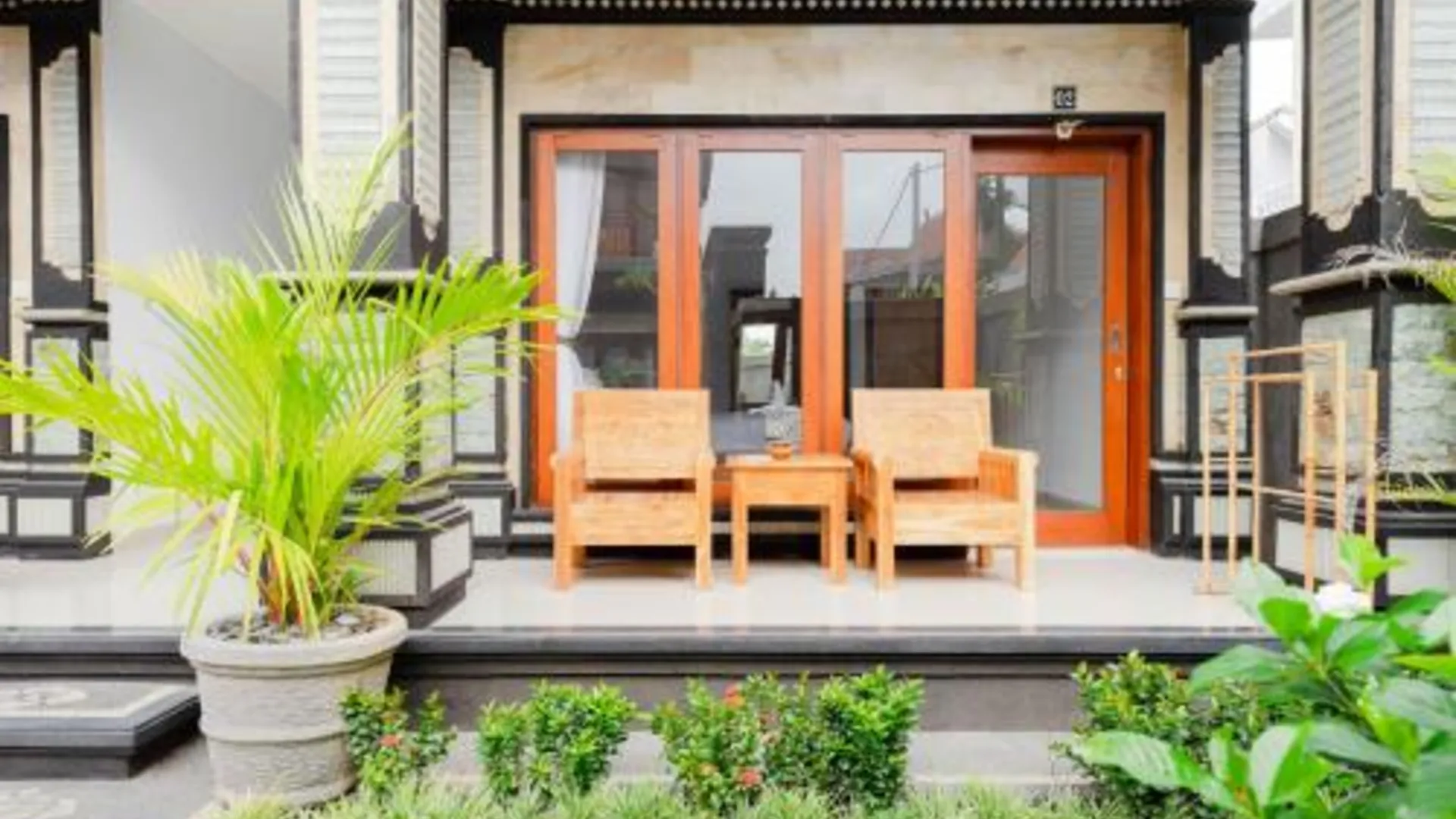 발리 Prama Beach Canggu by The Loka 3성급 호텔 수영장