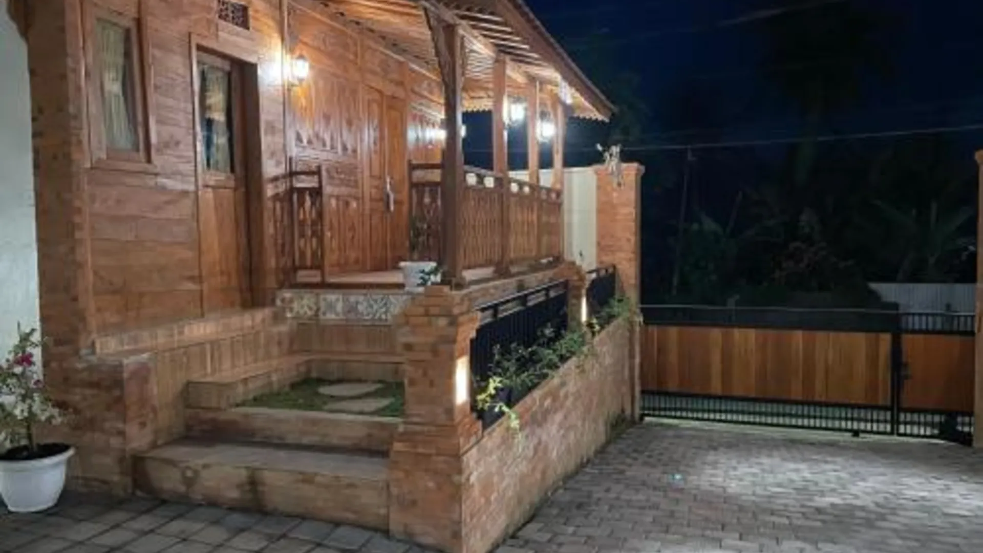 발리 바라타 비치 하우스 3성급 게스트하우스 전망