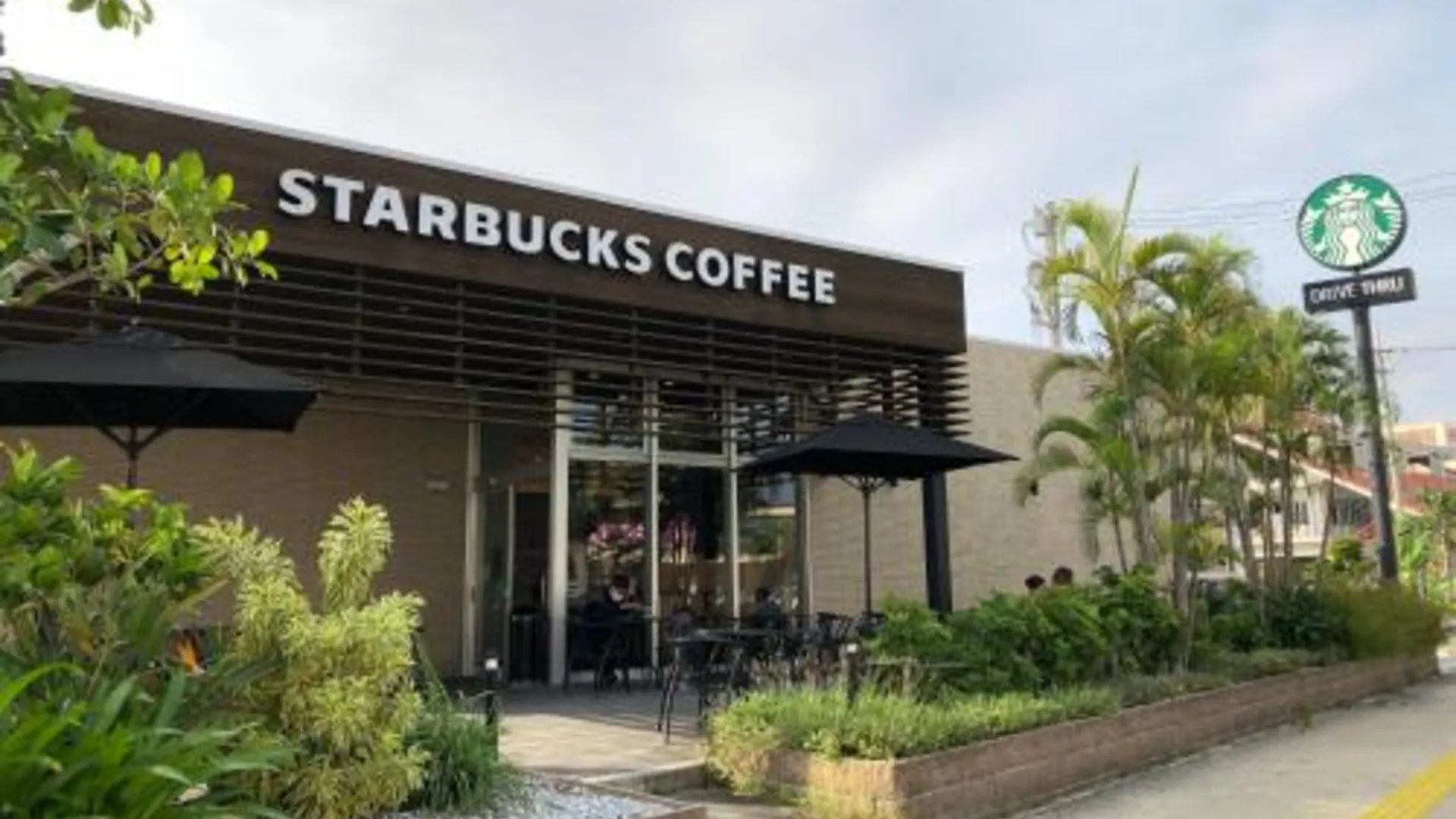 오키나와 본섬 TerraceRin YN23 3성급 싱글룸 로비