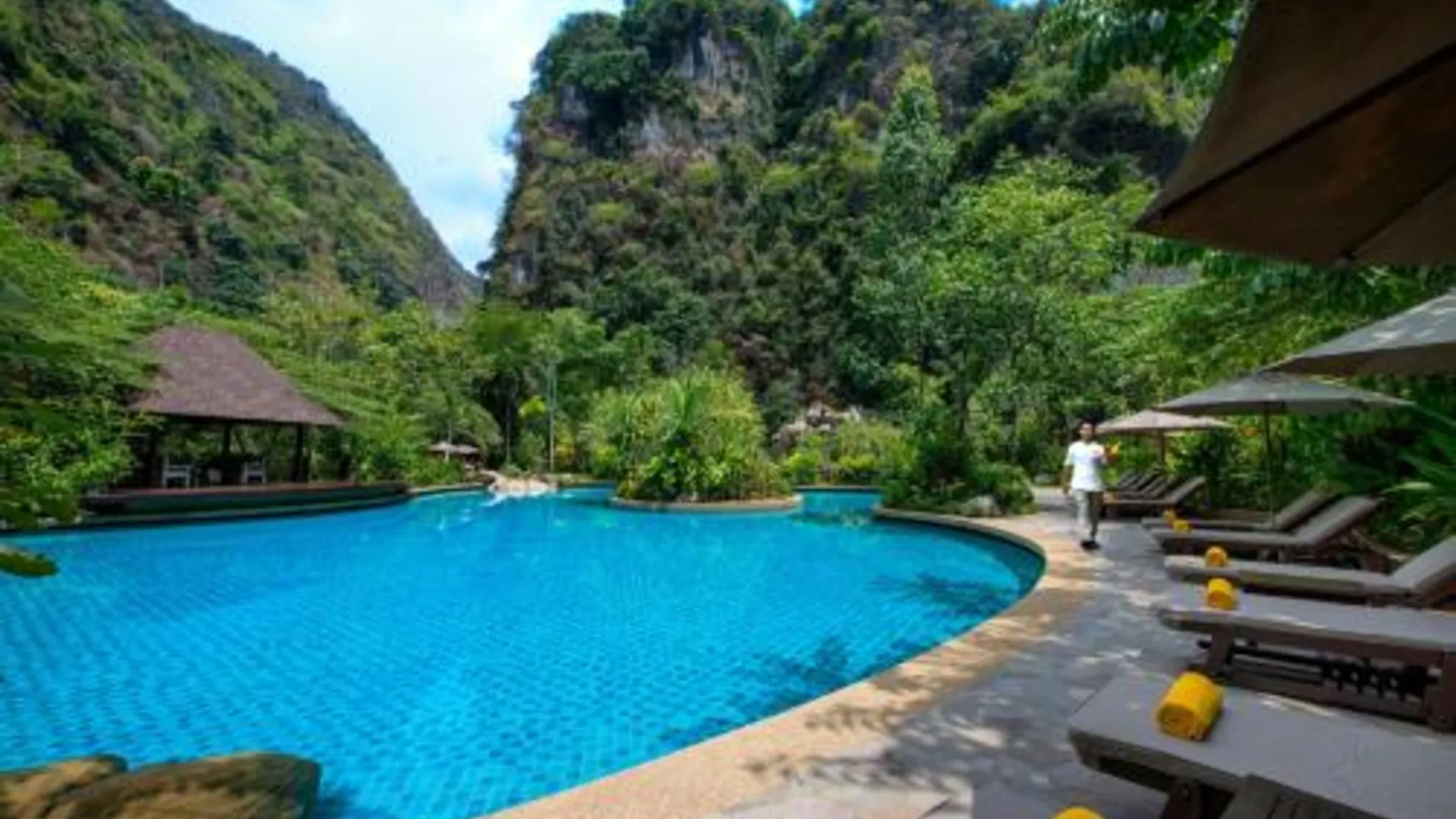 이포 더 반자란 핫스프링스 리트리트 5성급 호텔 객실