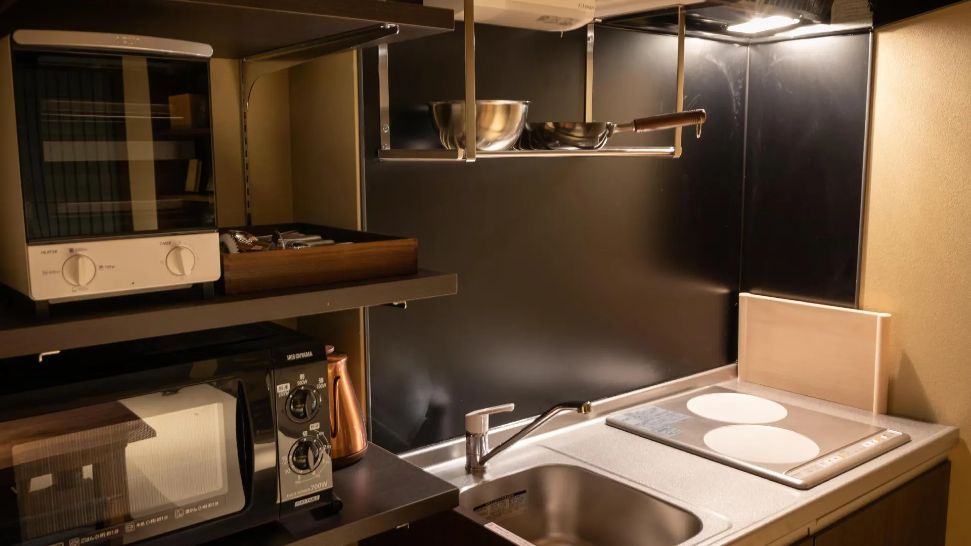 오사카 난바의 아파트먼트 (65m², 침실 2개, 프라이빗 욕실 1개) 5성급 게스트하우스 전망