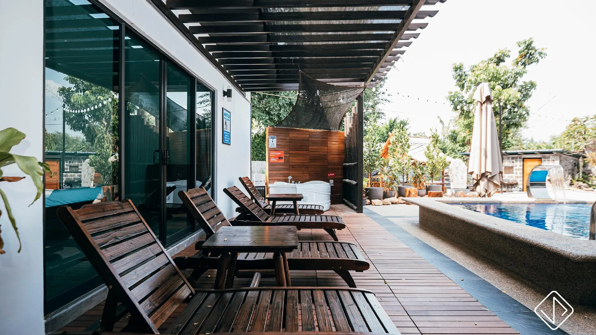 이포 이포 시티의 빌라 (2000m², 침실 6개, 프라이빗 욕실 5개) 4성급 게스트하우스 수영장