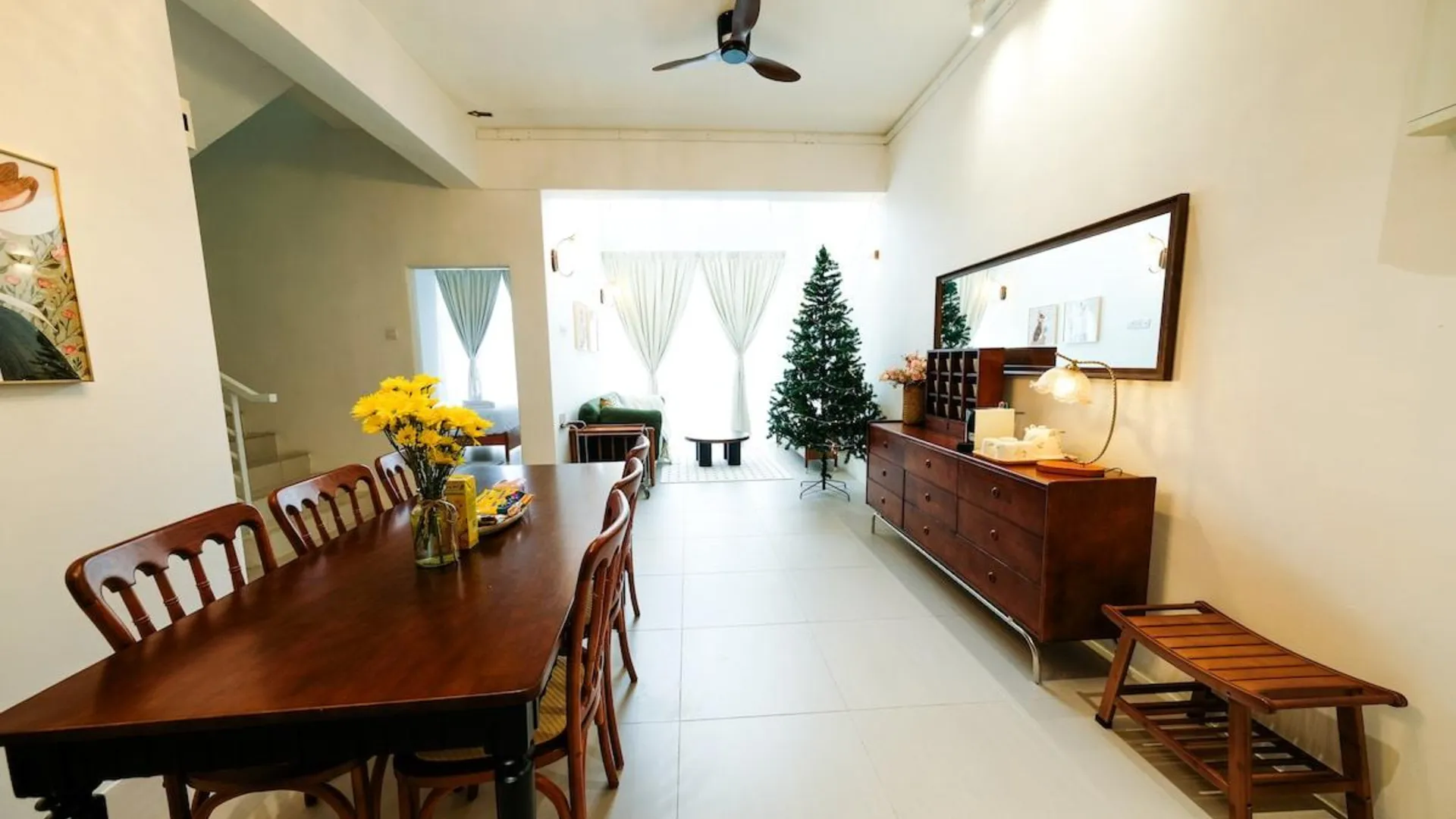 카메론 하일랜즈 브린창의 프라이빗 하우스 (m², 침실 3개, 프라이빗 욕실 3개) 3성급 싱글룸 로비