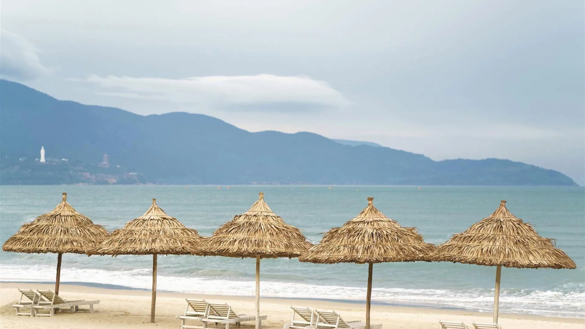 다낭 메이 호텔 2성급 호텔 수영장