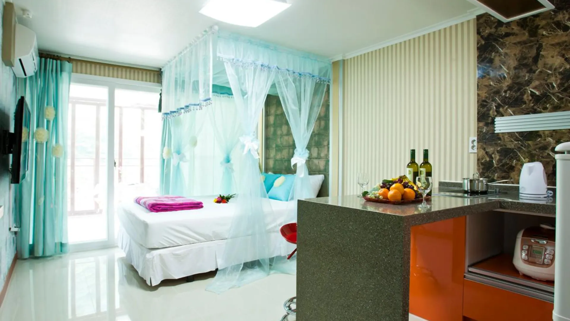 울산 울산 창밖을보라펜션 2성급 게스트하우스 스위트룸