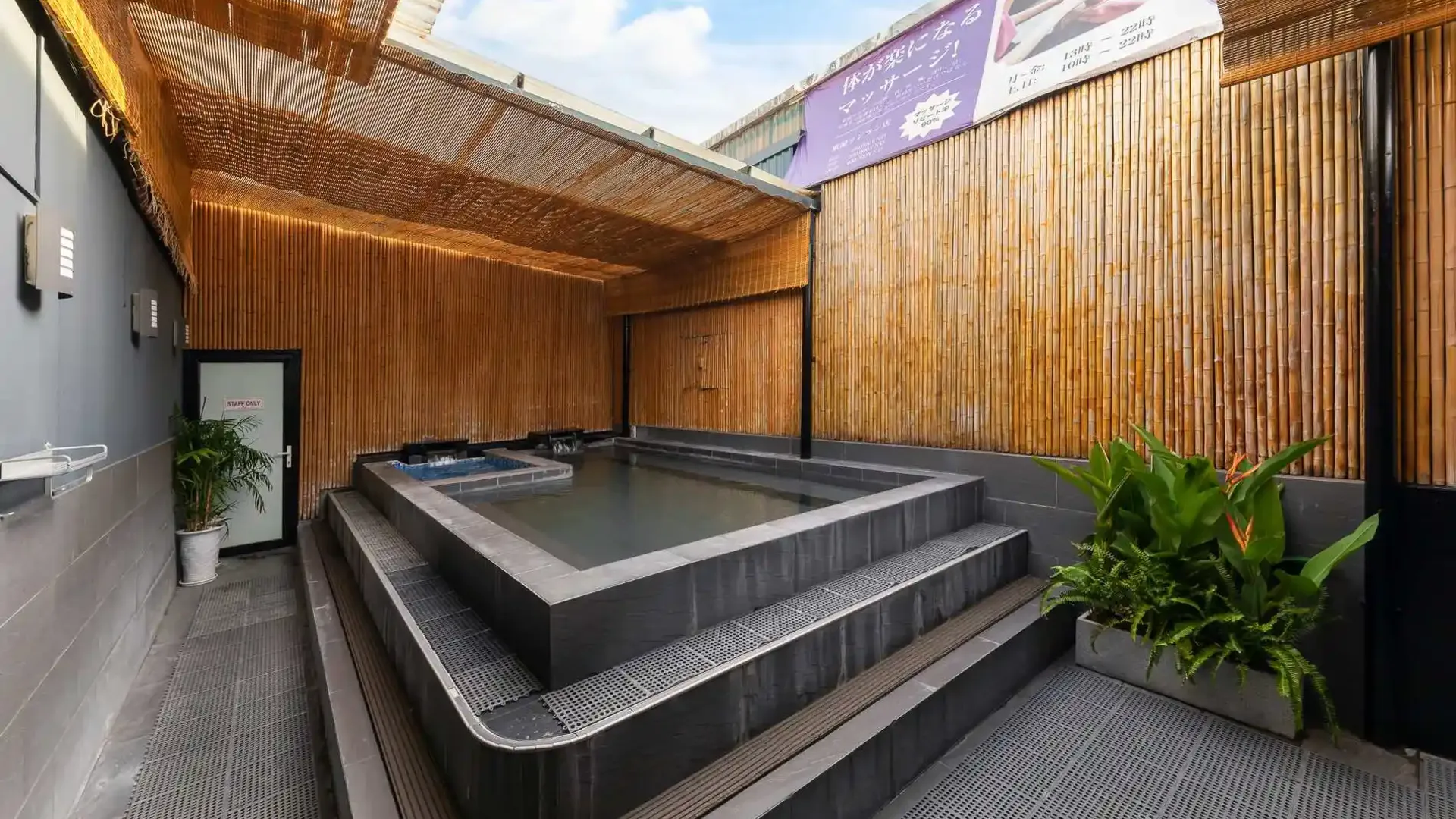 하노이 아주마야 린 랑 2성급 호텔 로비