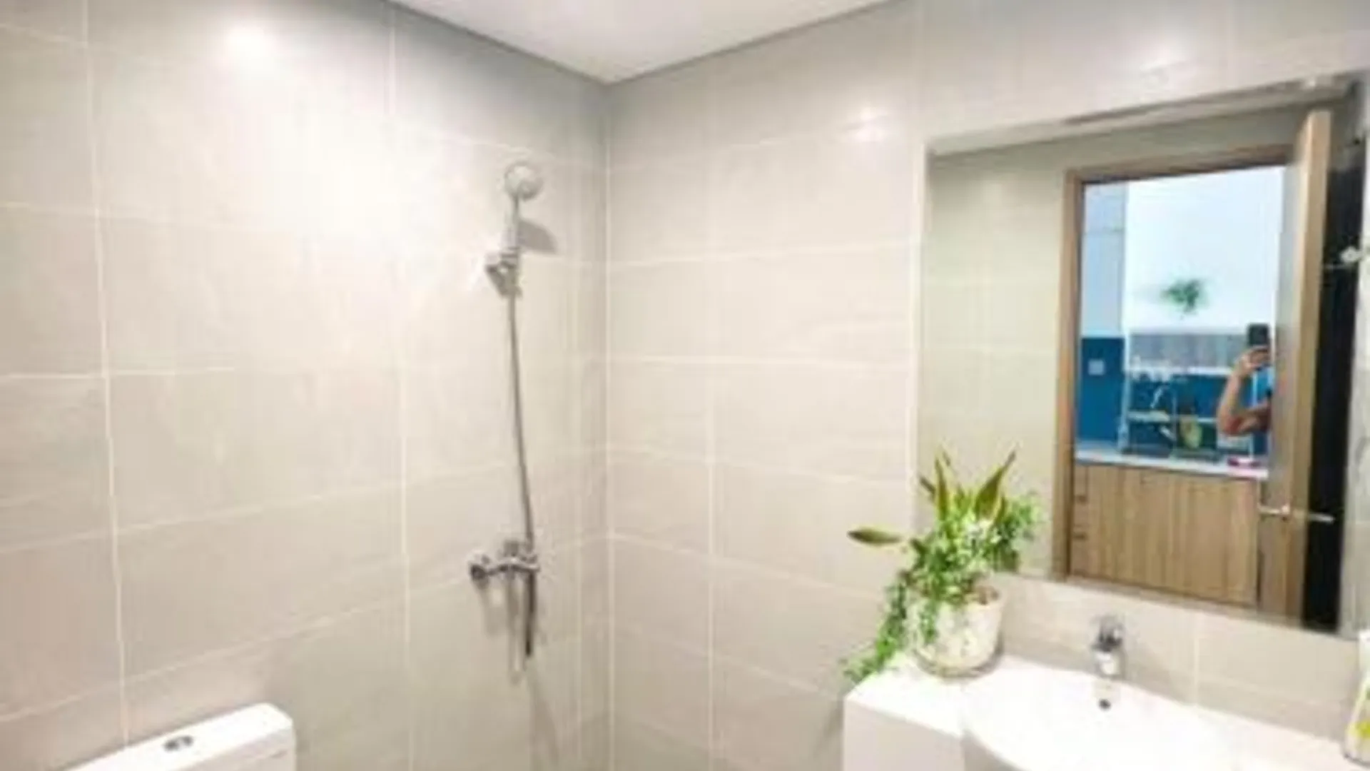 호치민 AN HOME Studio full Netflix selfcheck in 0719 2성급 싱글룸 스위트룸