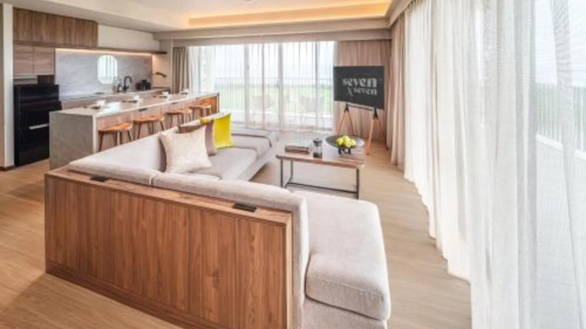 이시가키 세븐 엑스 세븐 이시가키 4성급 호텔 로비