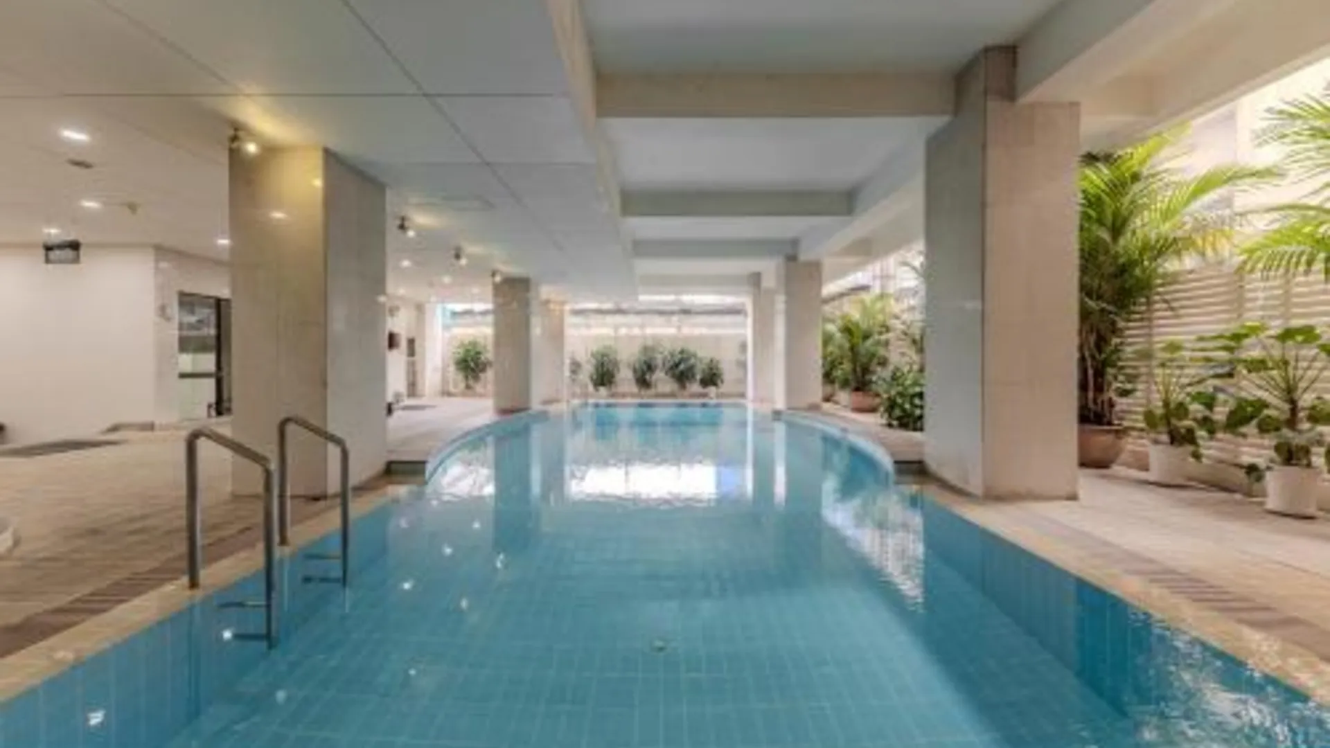 호치민 가든 뷰 코트 스위트 호치민 시티 4성급 호텔 수영장