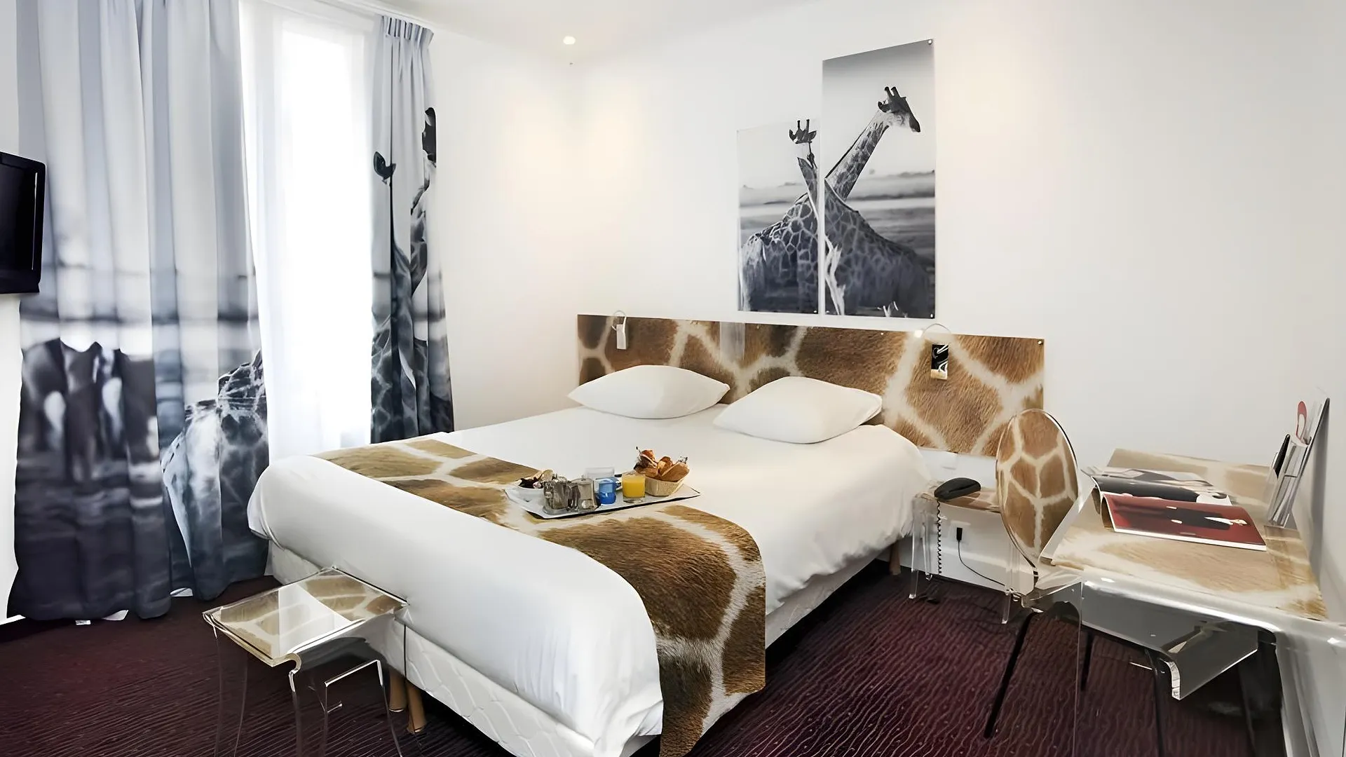 루얼 말메이슨 호텔 르 카르디날 뢰이 상트르 3성급 호텔 스위트룸