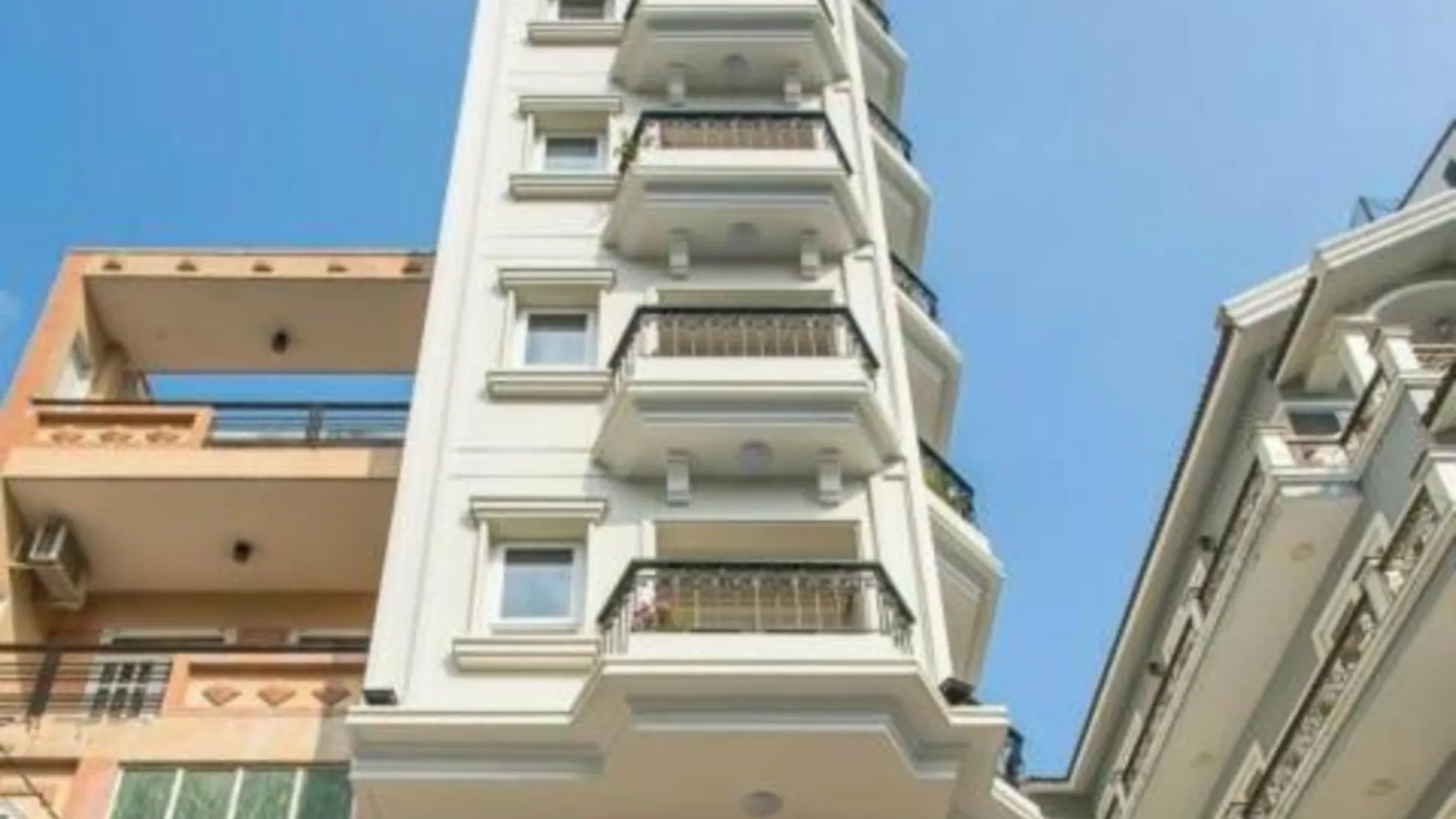 호치민 7 아파트먼트 5성급 호텔 외관