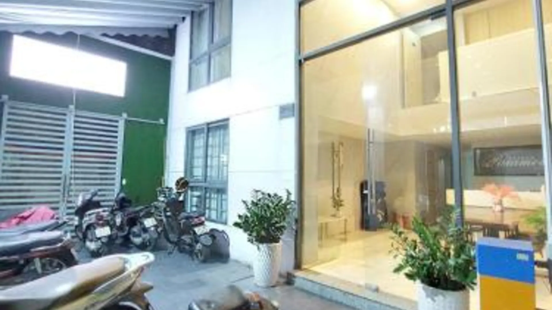 호치민 큐비시티 히든 하우스 4성급 호텔 수영장