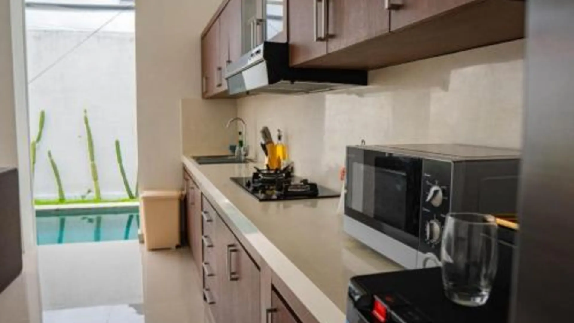 발리 Villa Akmali Seminyak Basangkasa- 2 Bedrooms 3성급 싱글룸 로비