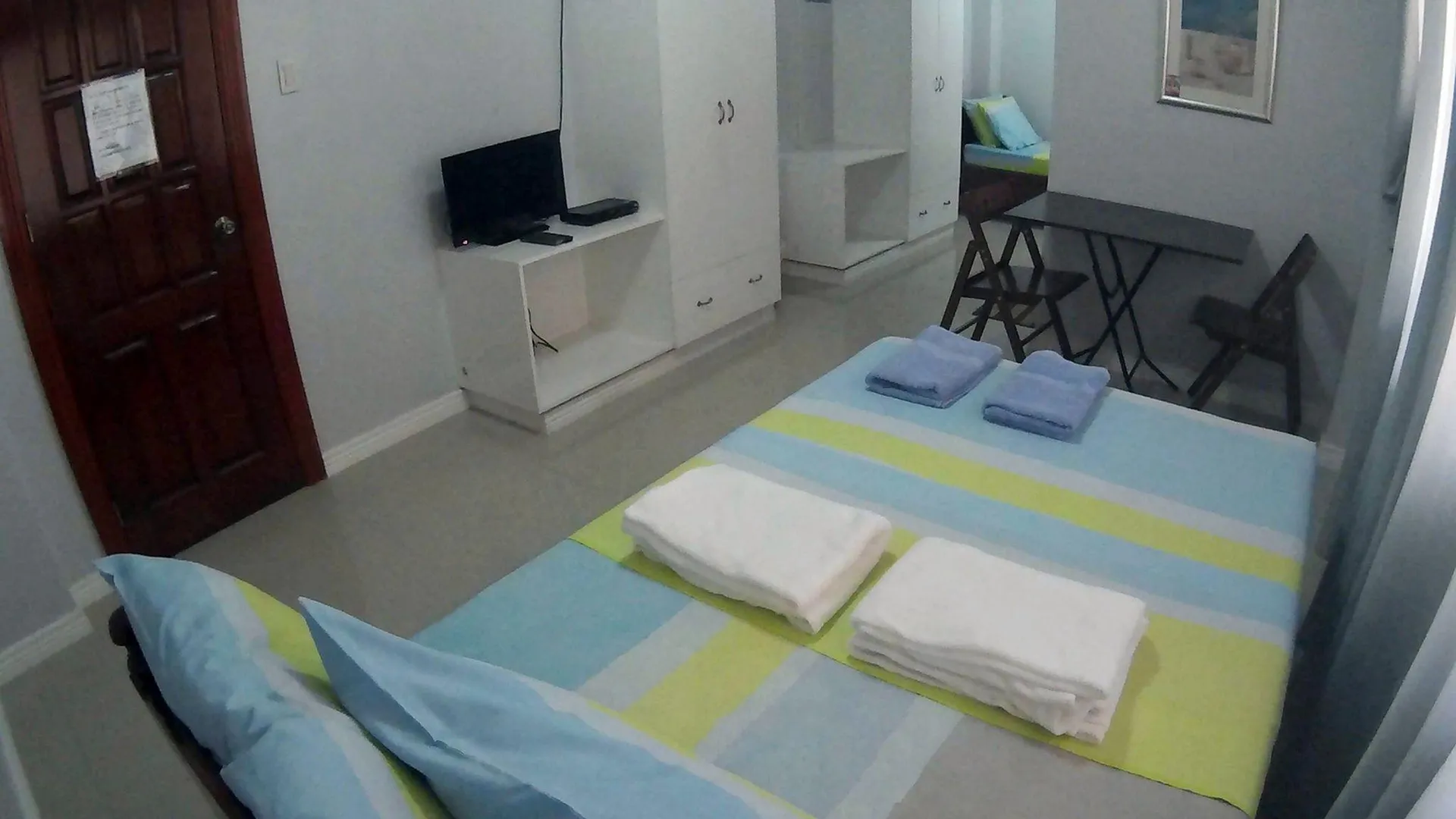 세부 레지던스 인 1성급 호텔 수영장