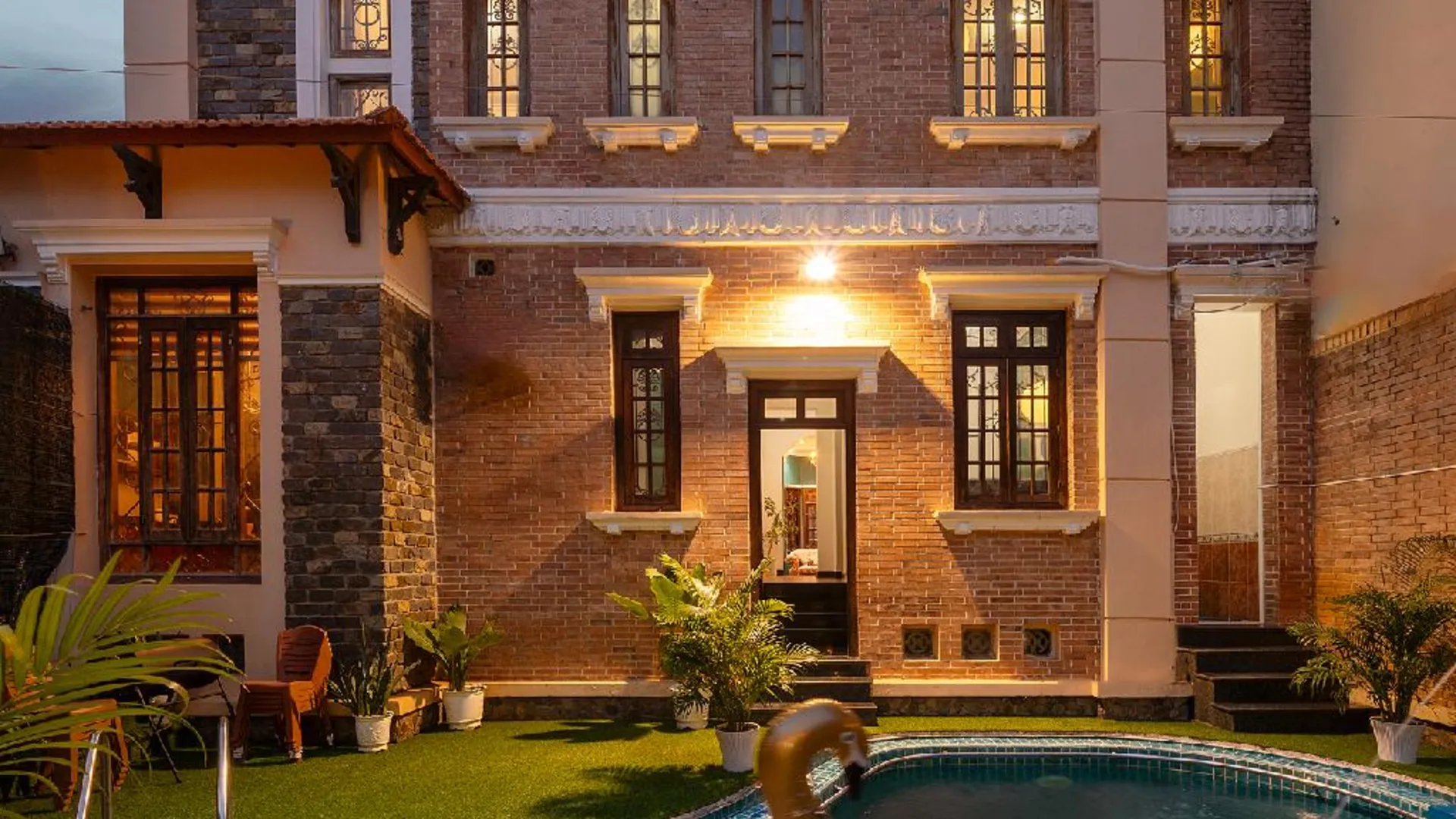 호치민 빈탄의 빌라 (m², 침실 6개, 프라이빗 욕실 5개) 4성급 게스트하우스 외관