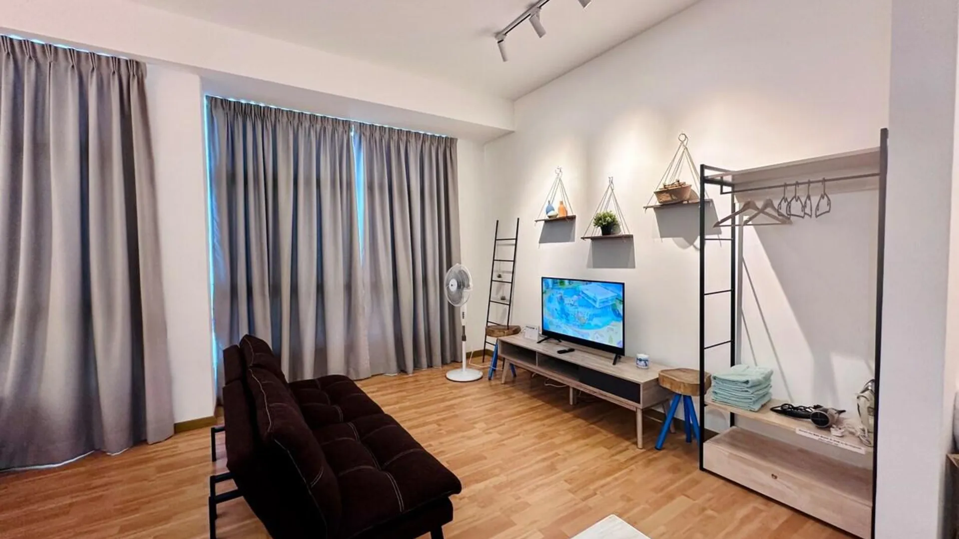 쿠안탄 테루크 쳄페타크의 아파트먼트 (450m², 침실 1개, 프라이빗 욕실 1개) 3성급 싱글룸 스위트룸