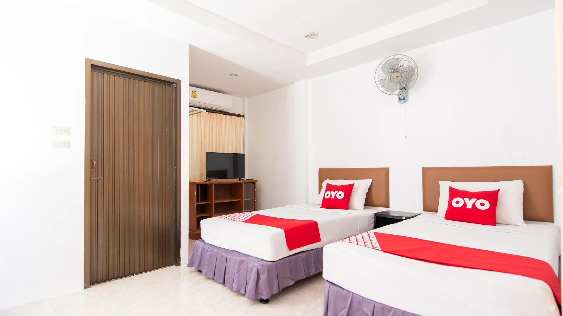 푸켓 나이양 코티지 1성급 호텔 스위트룸