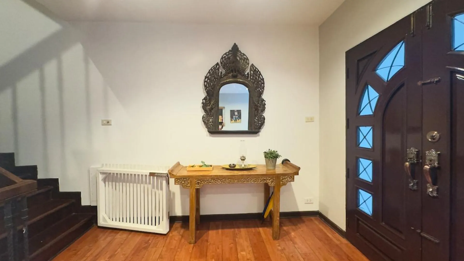 방콕 수쿰윗 / 스쿰빗의 프라이빗 하우스 (300m², 침실 1개, 프라이빗 욕실 4개) 3성급 싱글룸 수영장