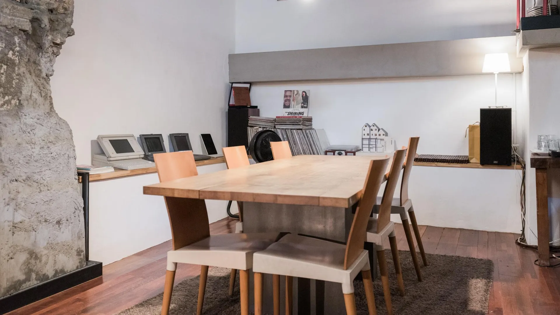 서울 아이하우스 친친 1성급 호텔 수영장