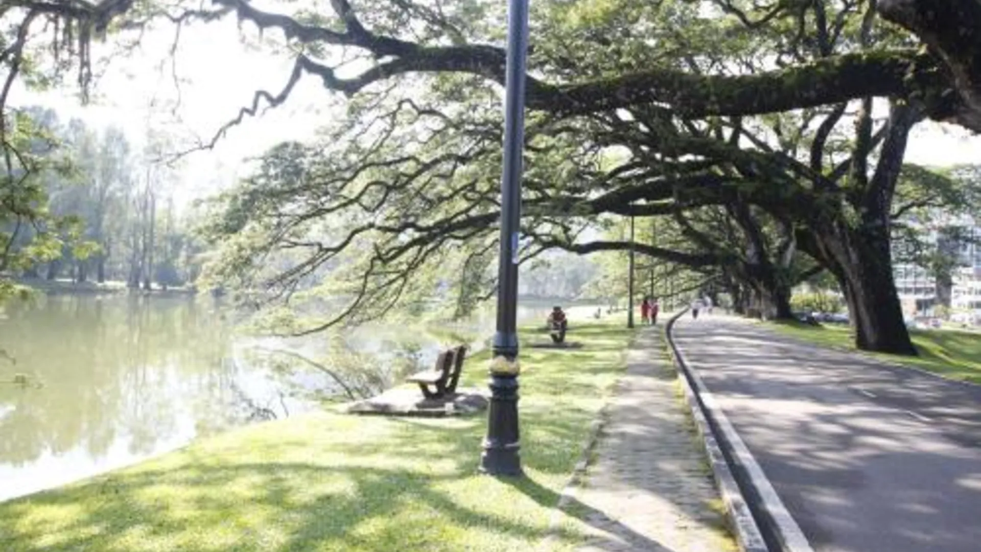 타이핑 카문팅의 프라이빗 하우스 (2500m², 침실 3개, 프라이빗 욕실 2개) 4성급 게스트하우스 수영장