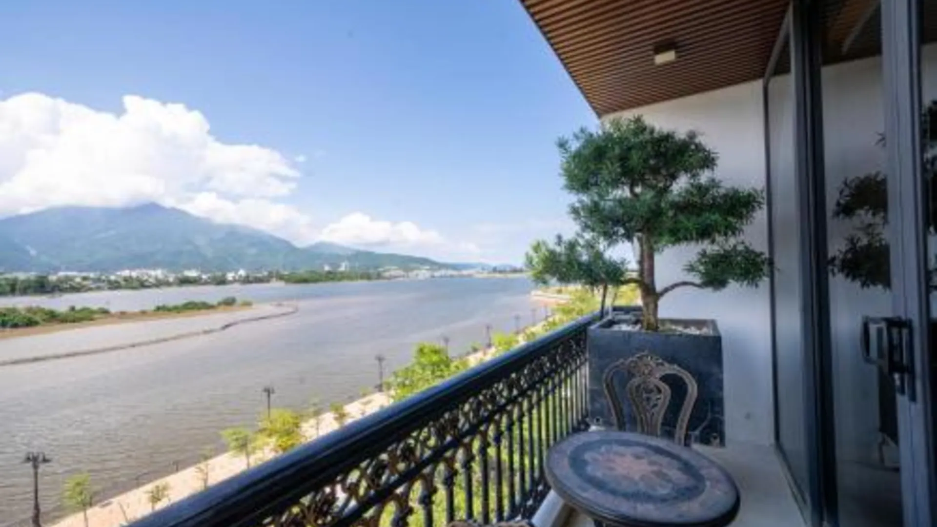 다낭 카미 리버사이드 리조트 다낭 4성급 호텔 부대시설