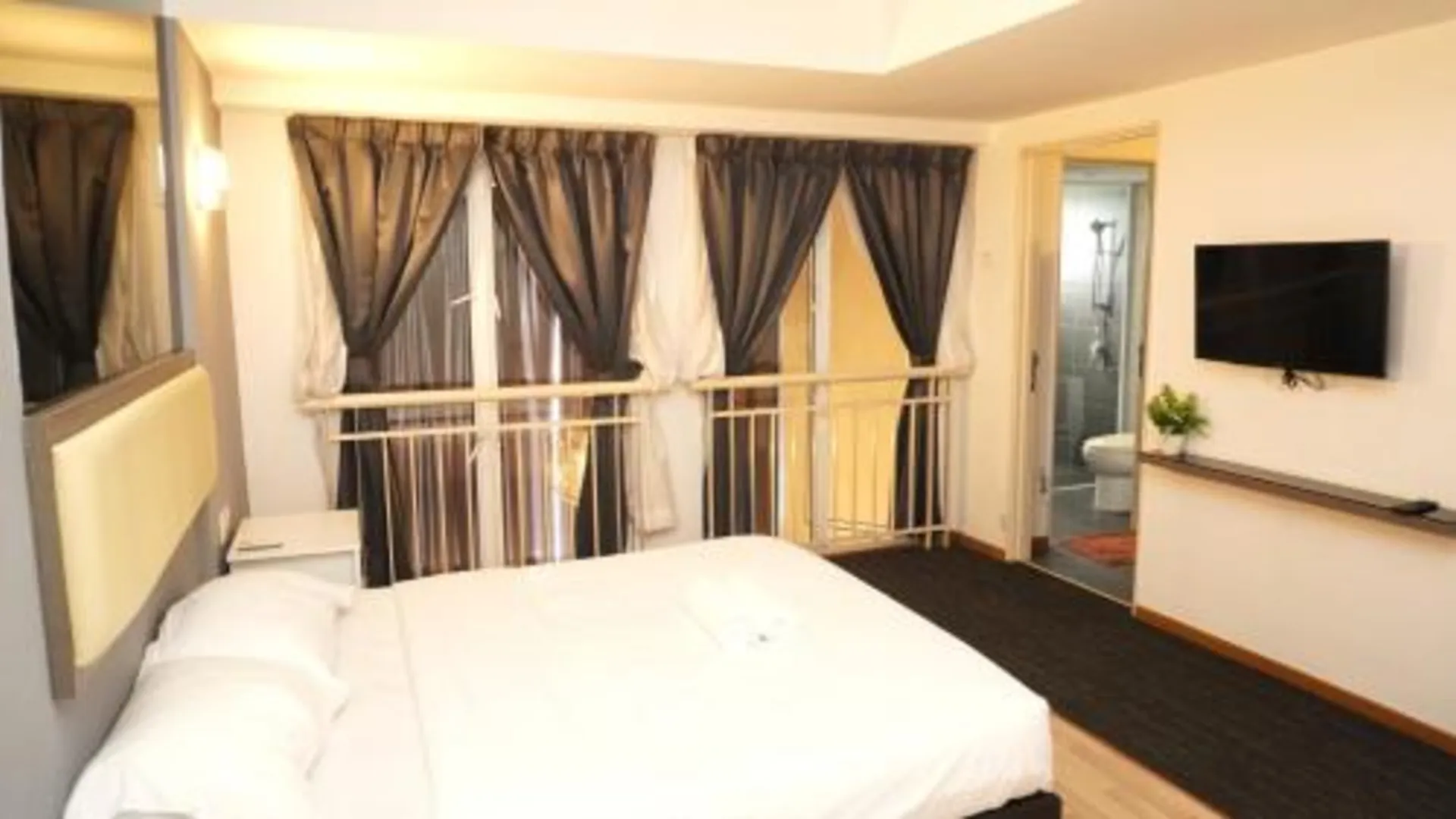 말라카 Free Stay Ayeh Keroh 5성급 호텔 스위트룸