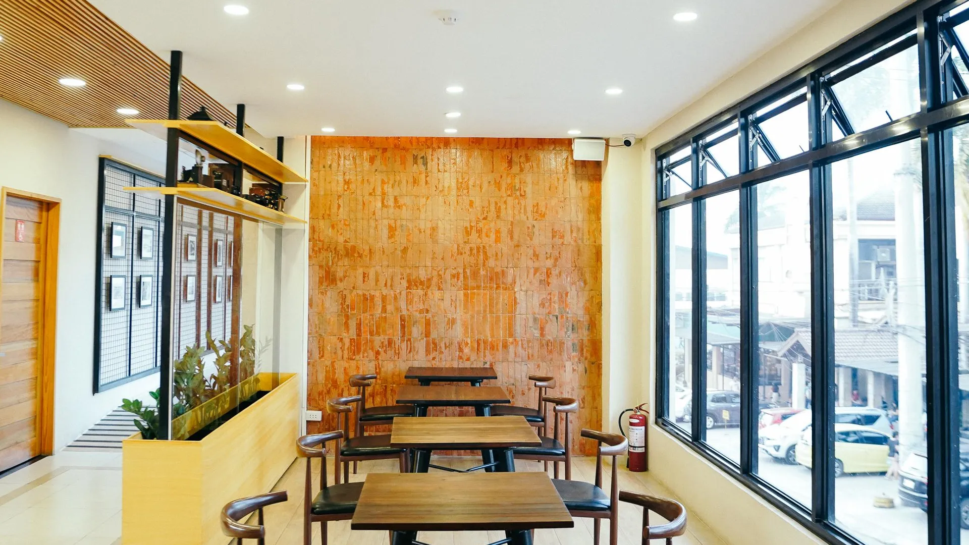 세부 트래블비 에어포트 인 1성급 호텔 외관