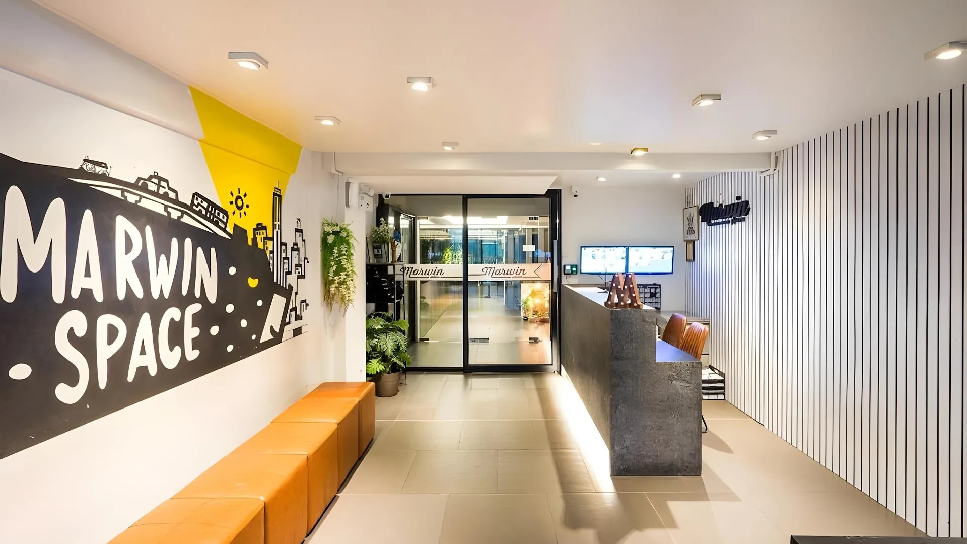 방콕 마윈 스페이스 3성급 호텔 로비