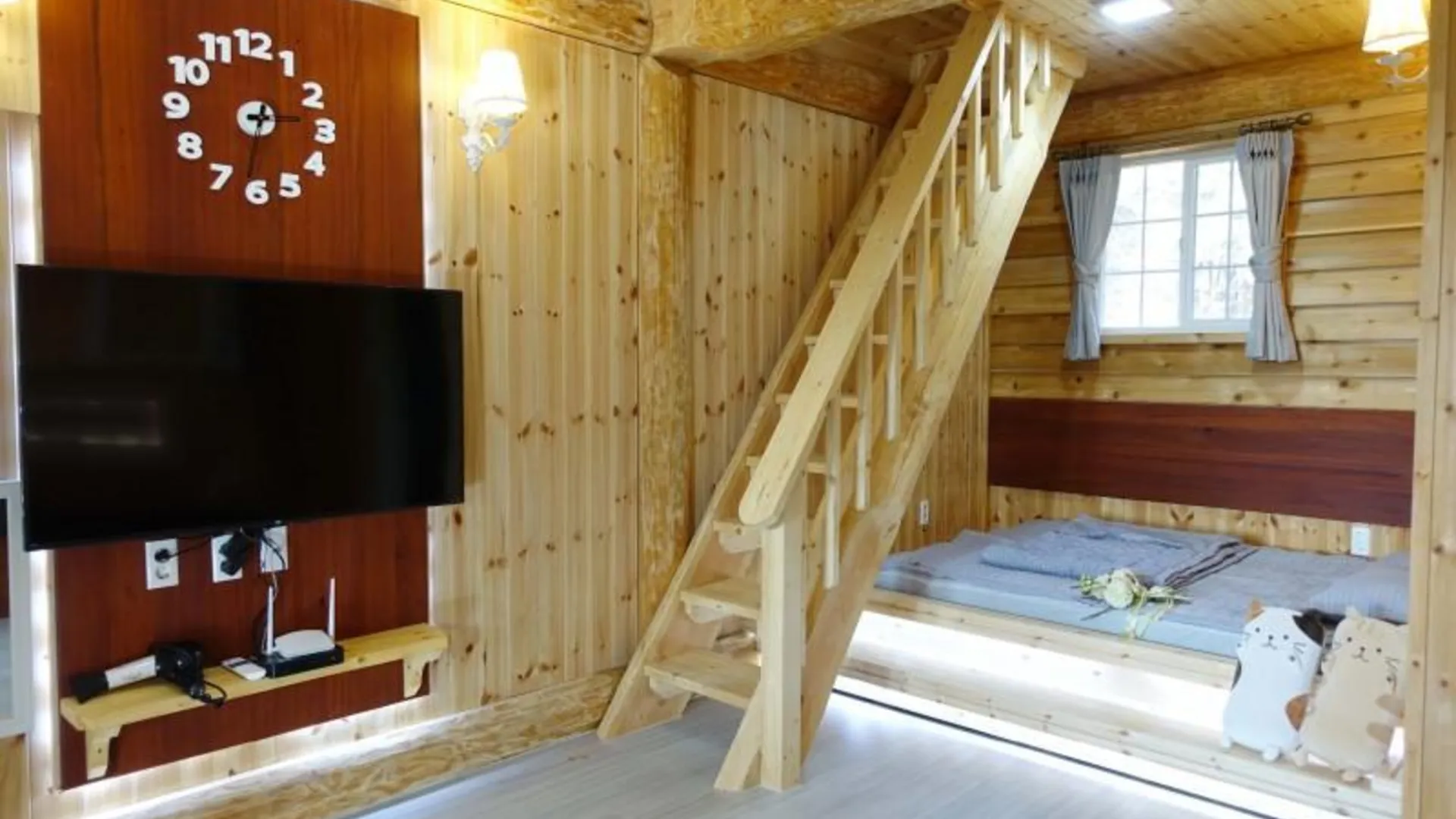 보령 보령 숲속애통나무마을펜션 3성급 게스트하우스 스위트룸