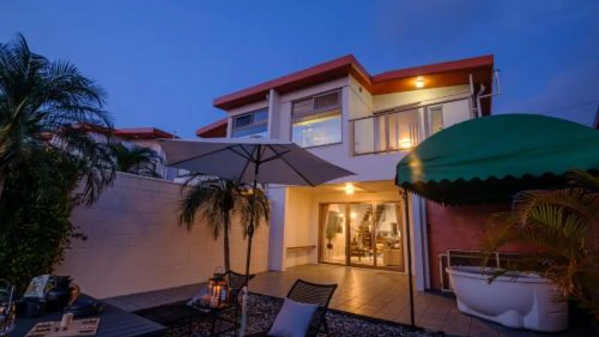 오키나와 본섬 Alpha Terrace Motobu Hills 3성급 게스트하우스 객실