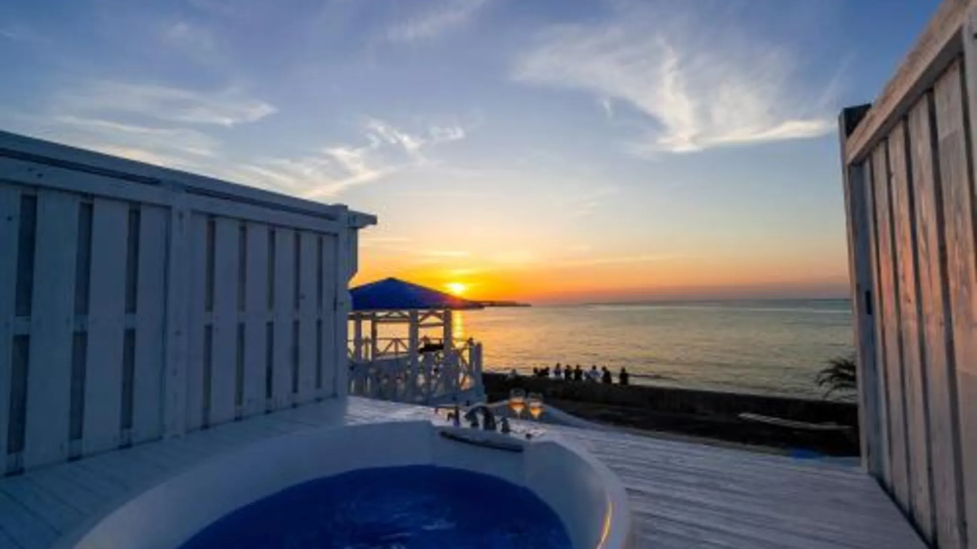 오키나와 본섬 サンセットリゾート　かぬたん 3성급 싱글룸 전망