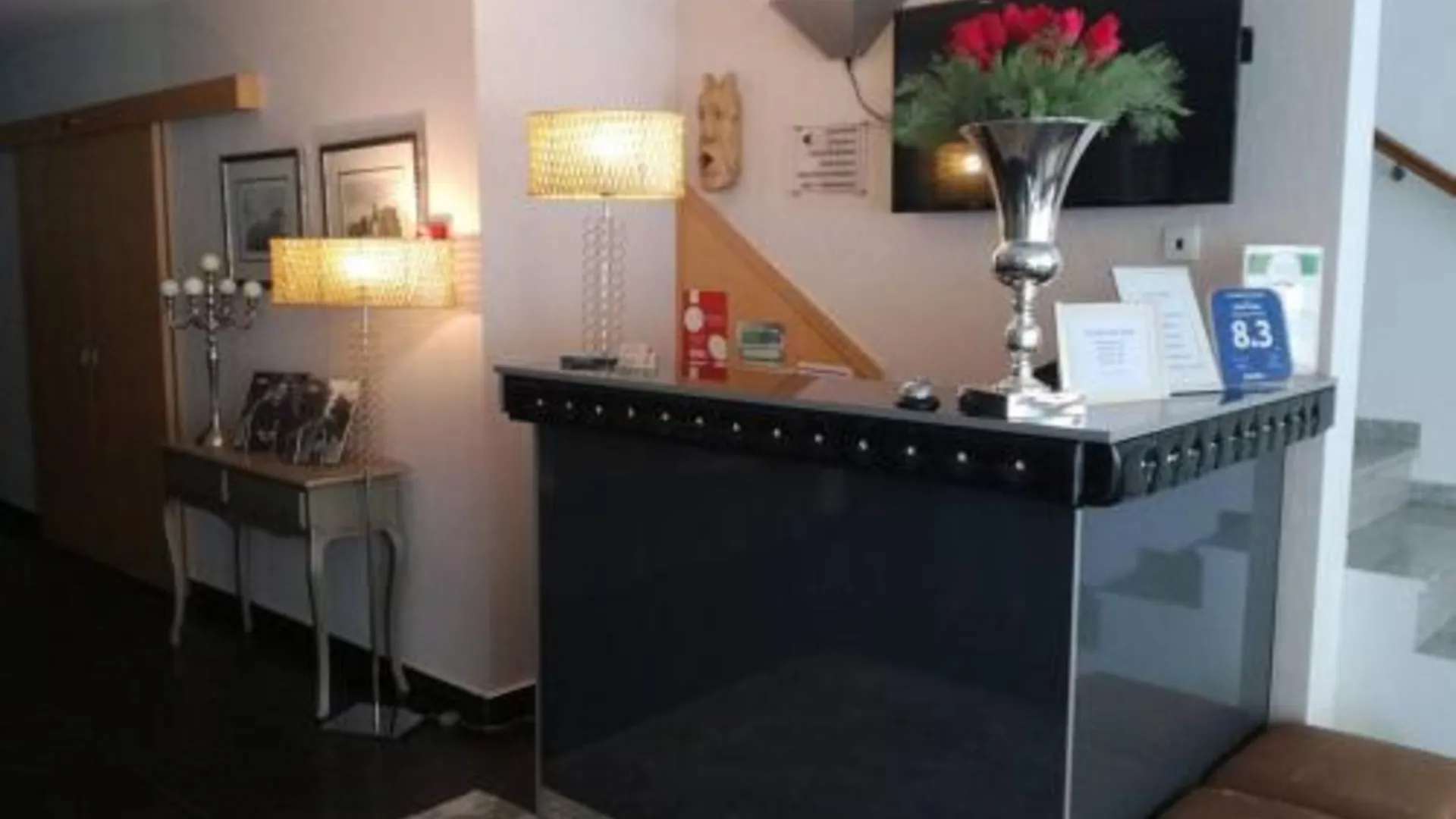 바라간카 Hotel Tulipa 2성급 호텔 수영장