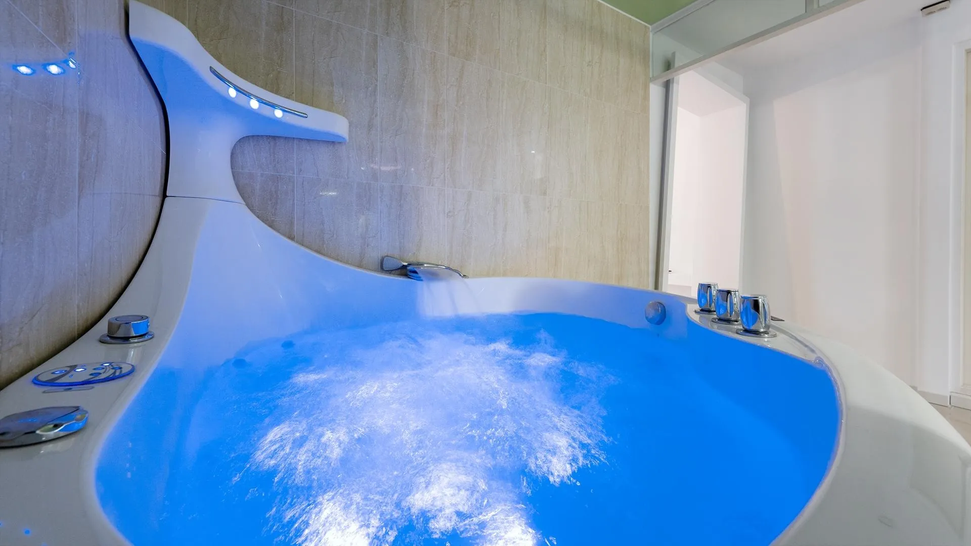 가평 가평 아모르 스파 풀빌라 펜션 4성급 게스트하우스 객실