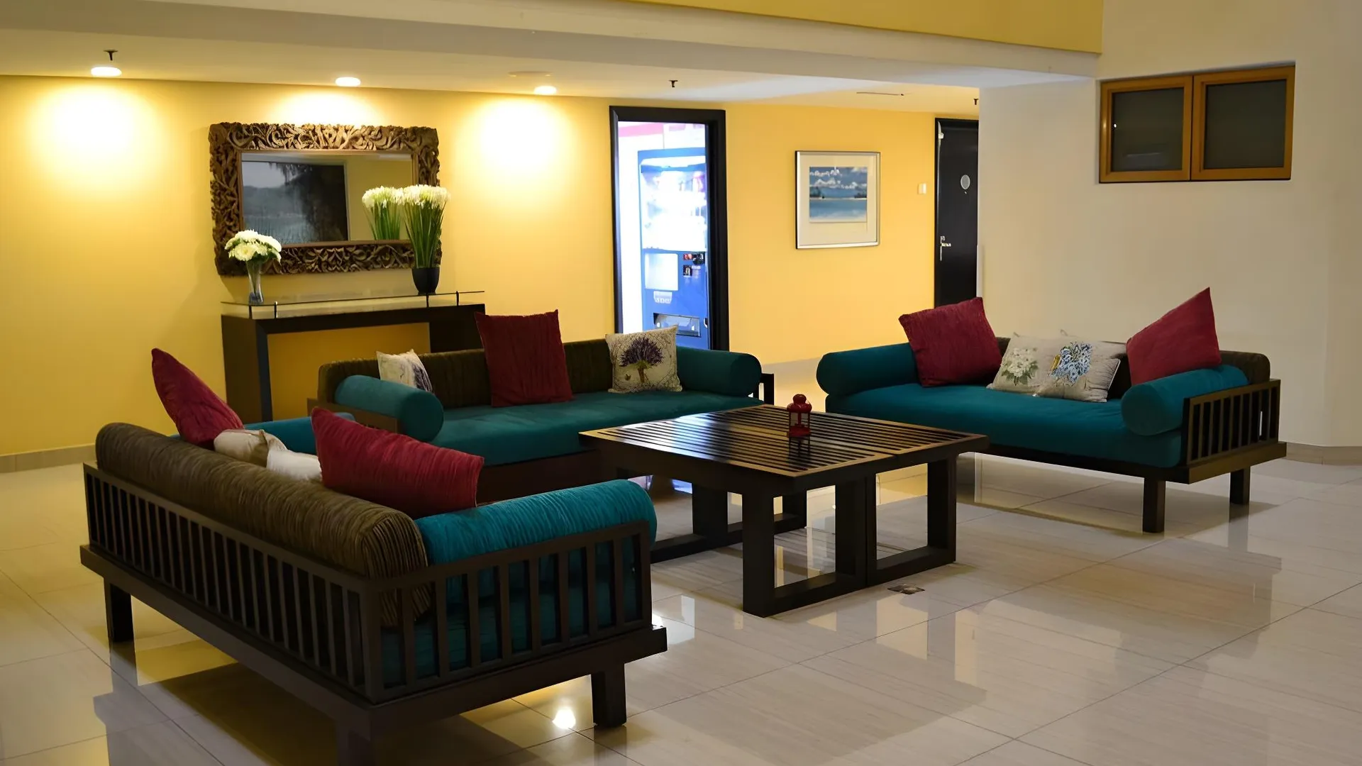 페탈링자야 플렉시스테이 스튜디오 리조트 스위트 앳 선웨이 피라미드 호텔 타워 3성급 호텔 외관